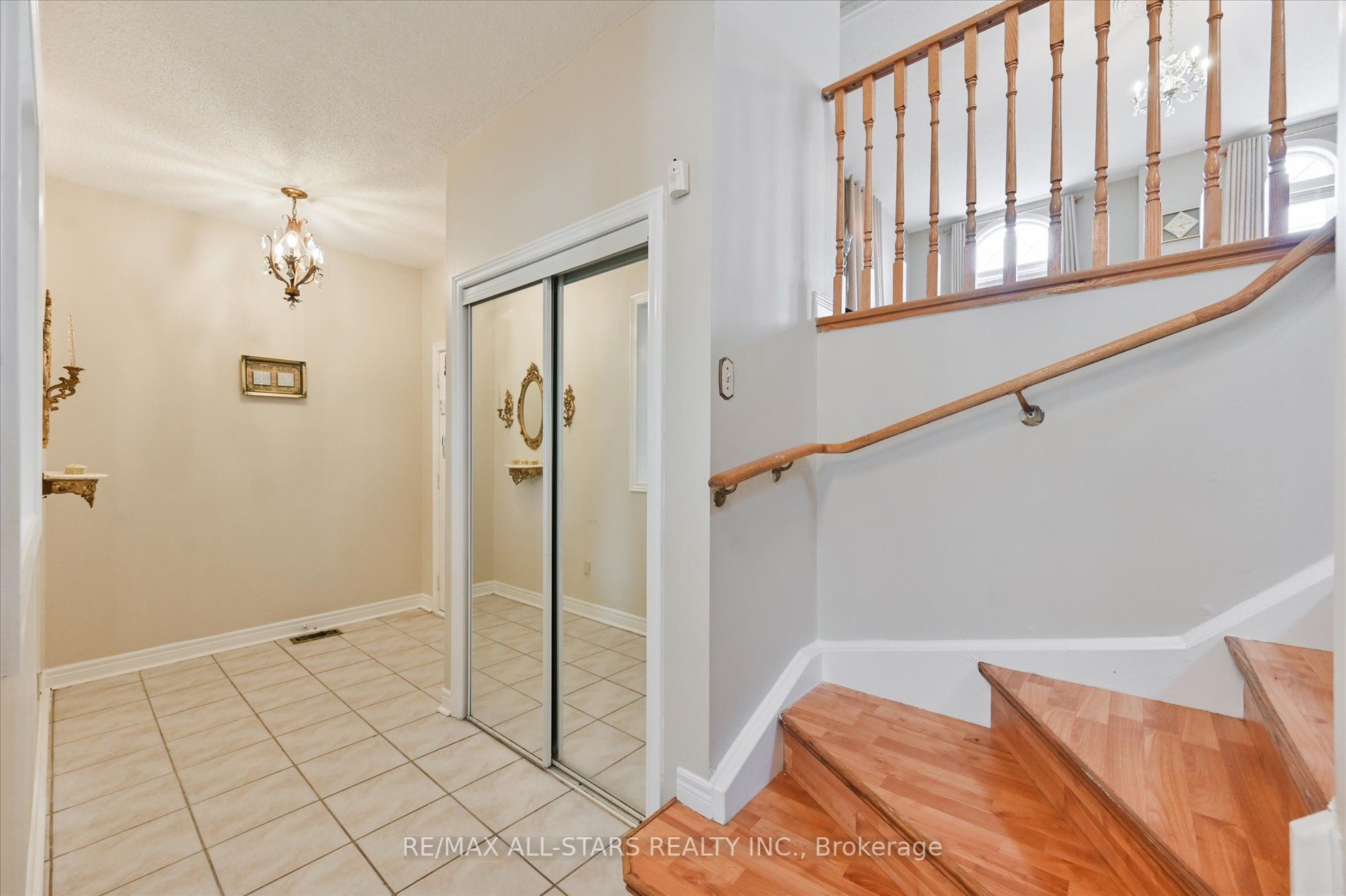 15 Quantum St