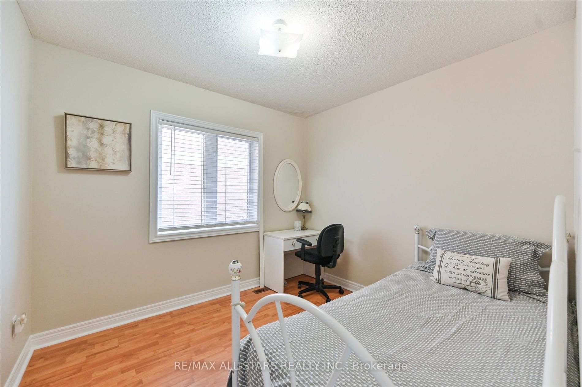15 Quantum St