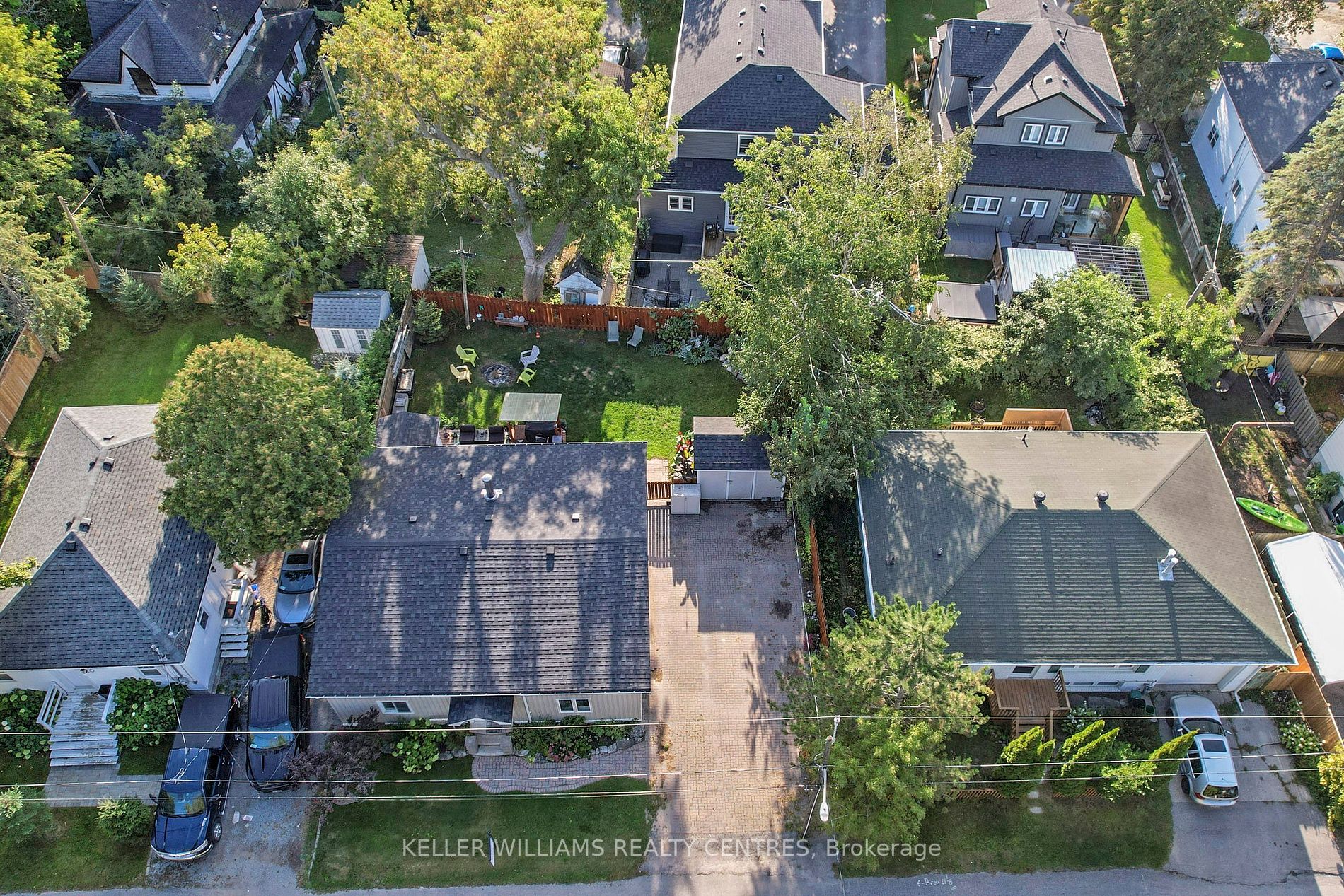 22 Ravenswood Drive