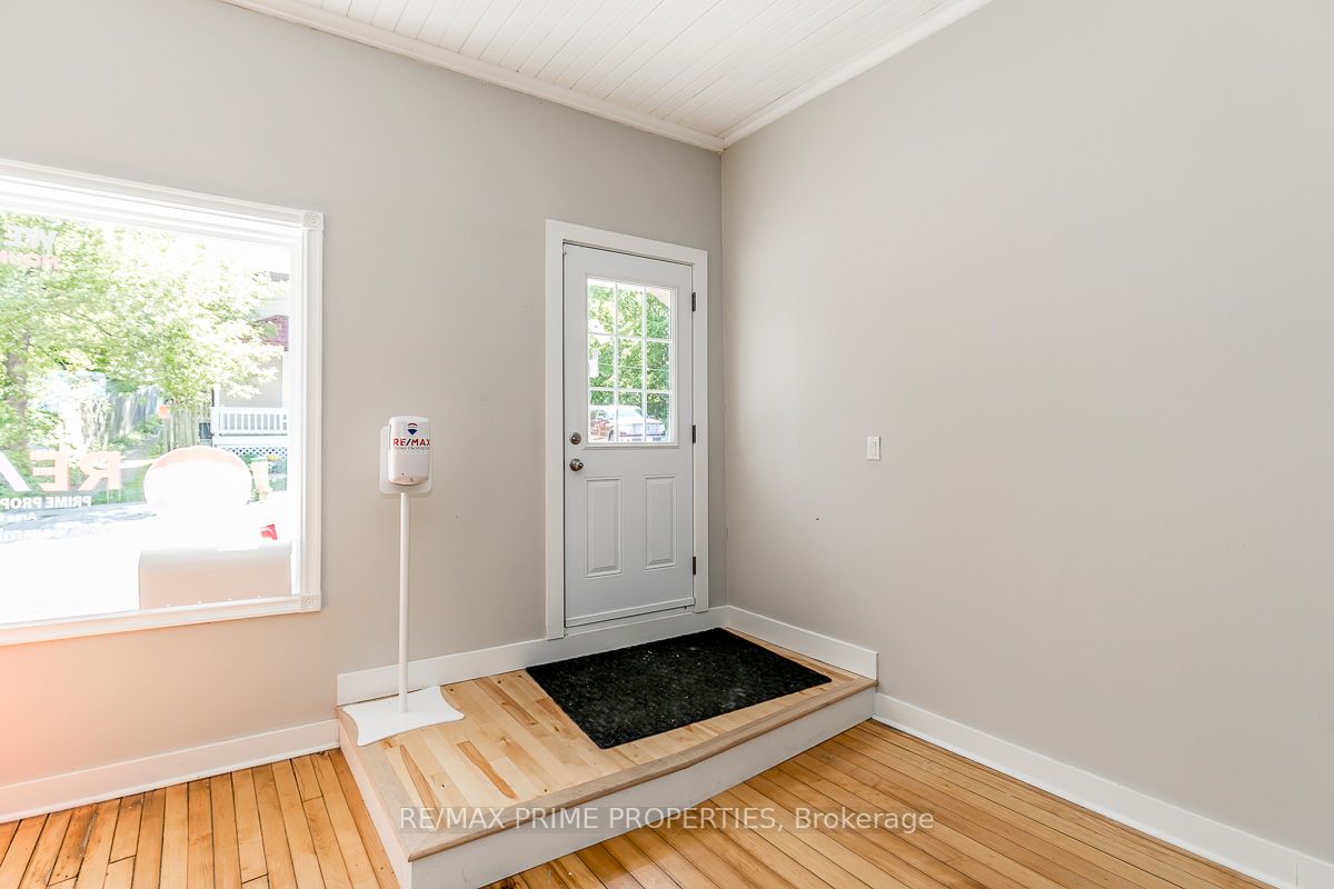 19108 Centre St, #Unit 1