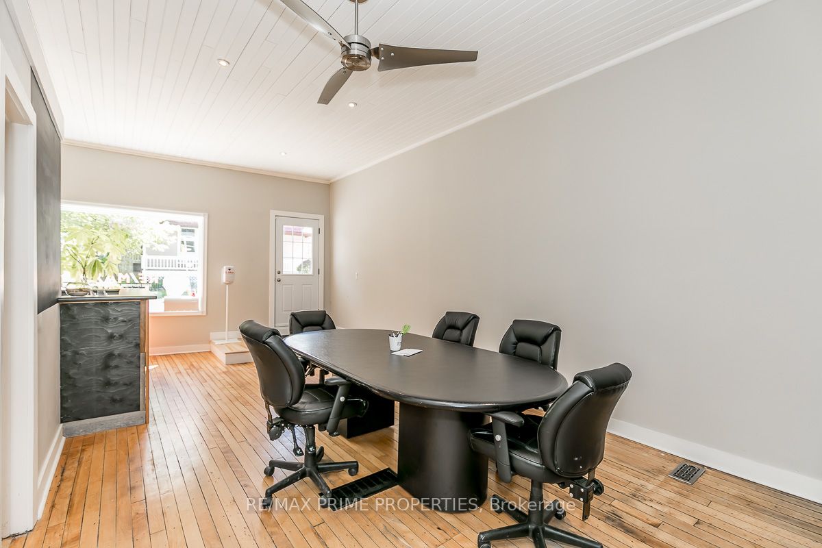 19108 Centre St, #Unit 1