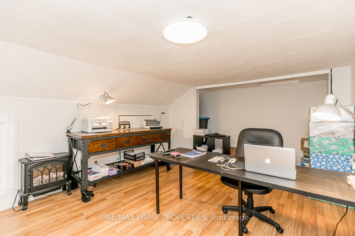 19108 Centre St, #Unit 1