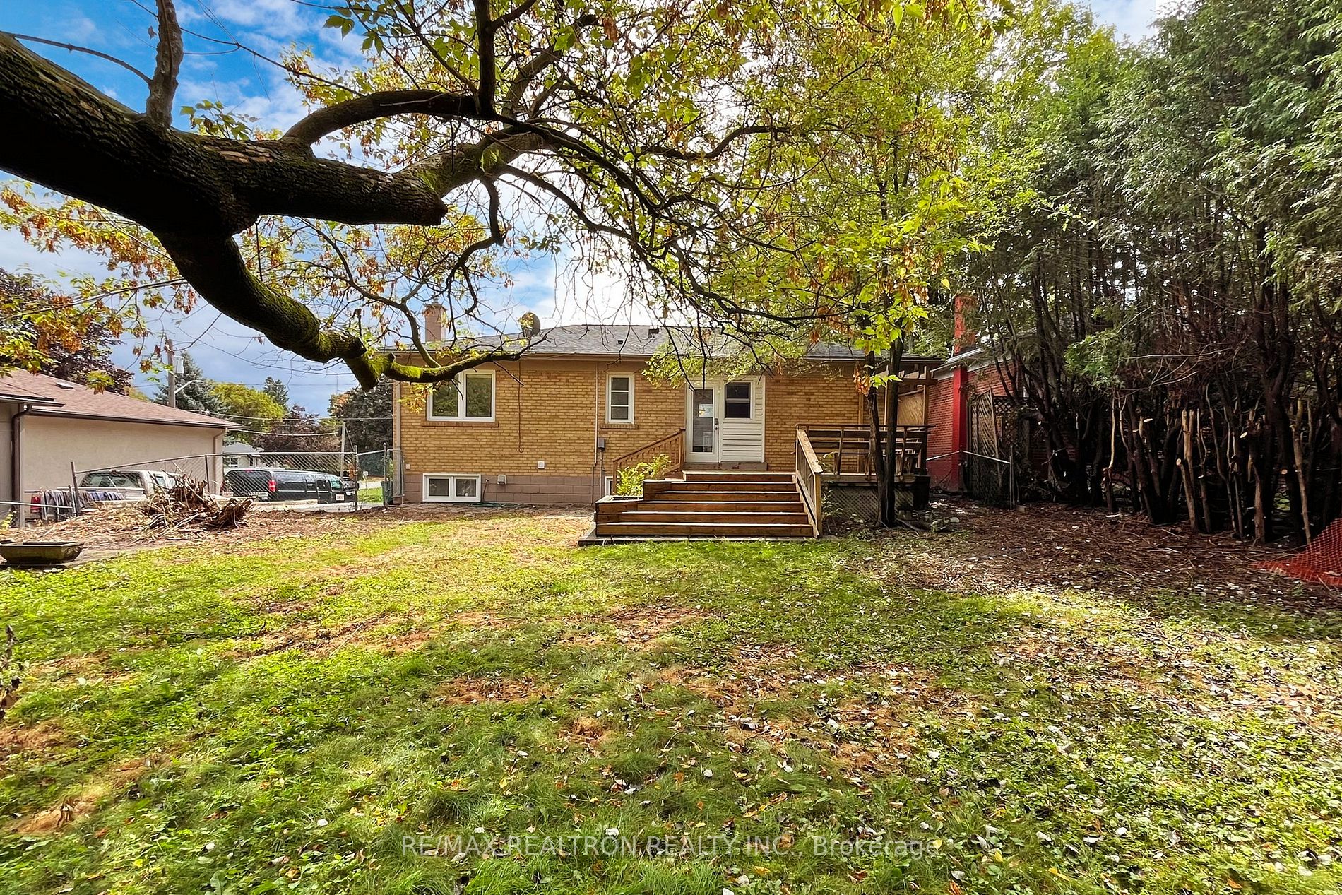 75 Millard Ave, #Main