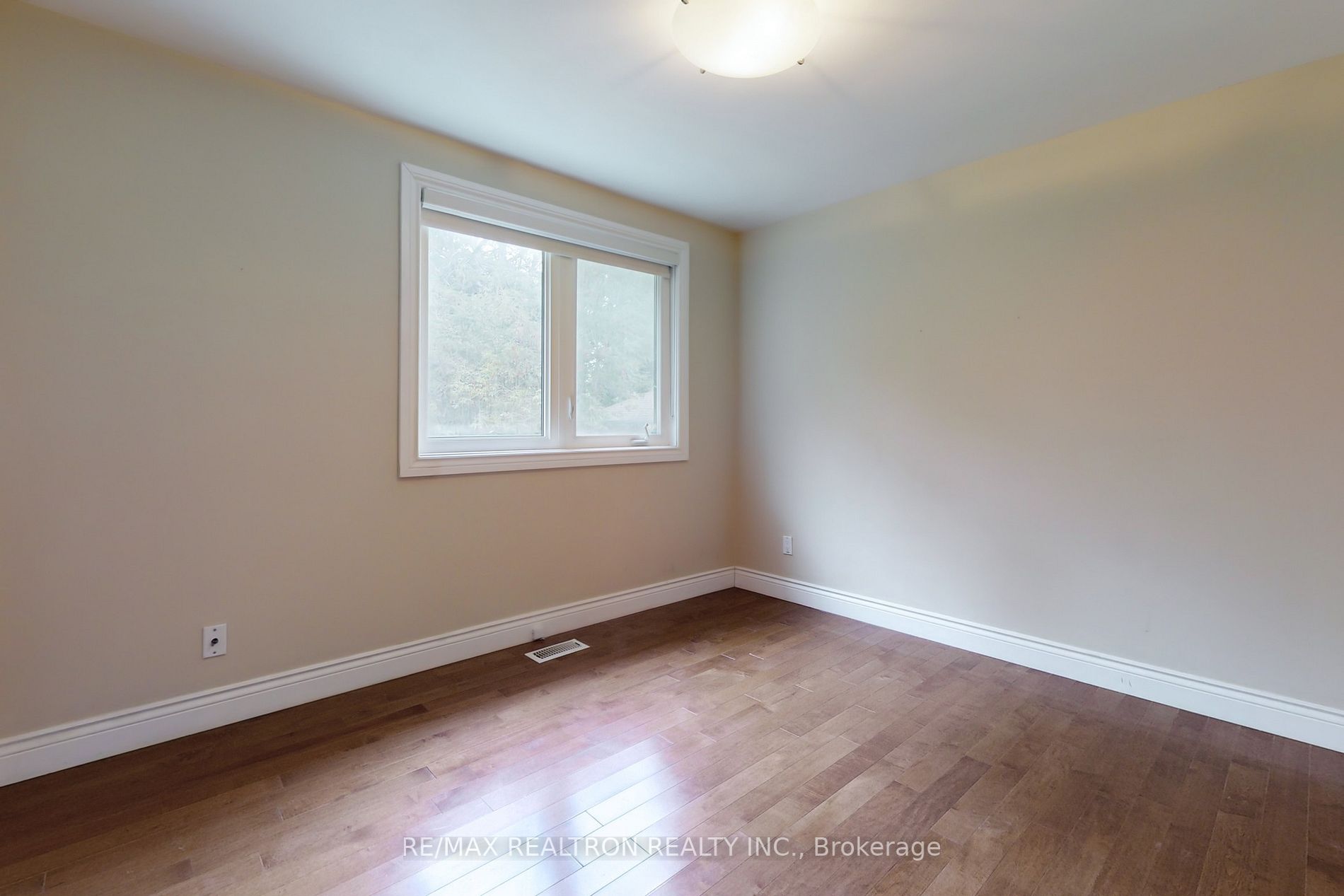 75 Millard Ave, #Main