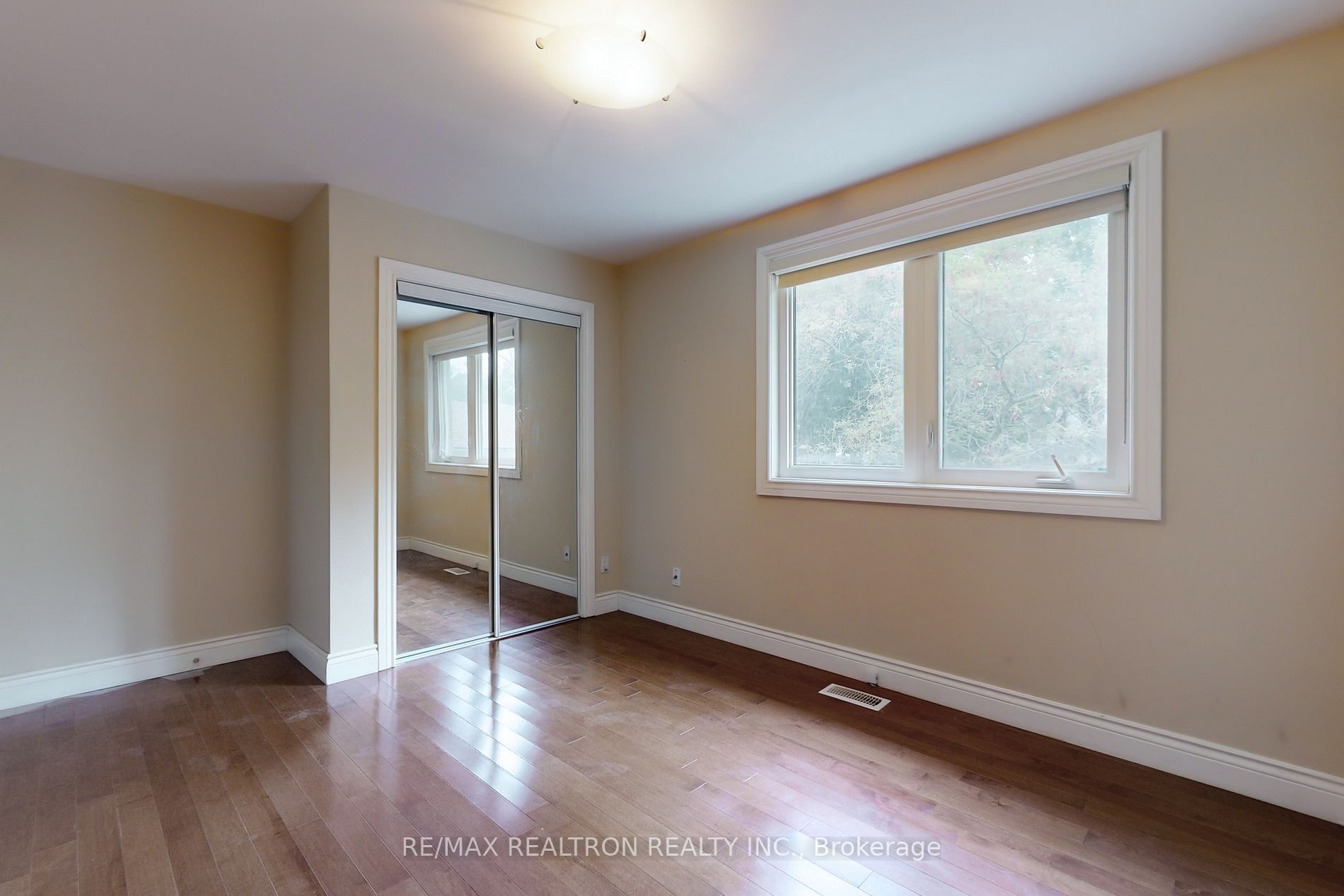 75 Millard Ave, #Main