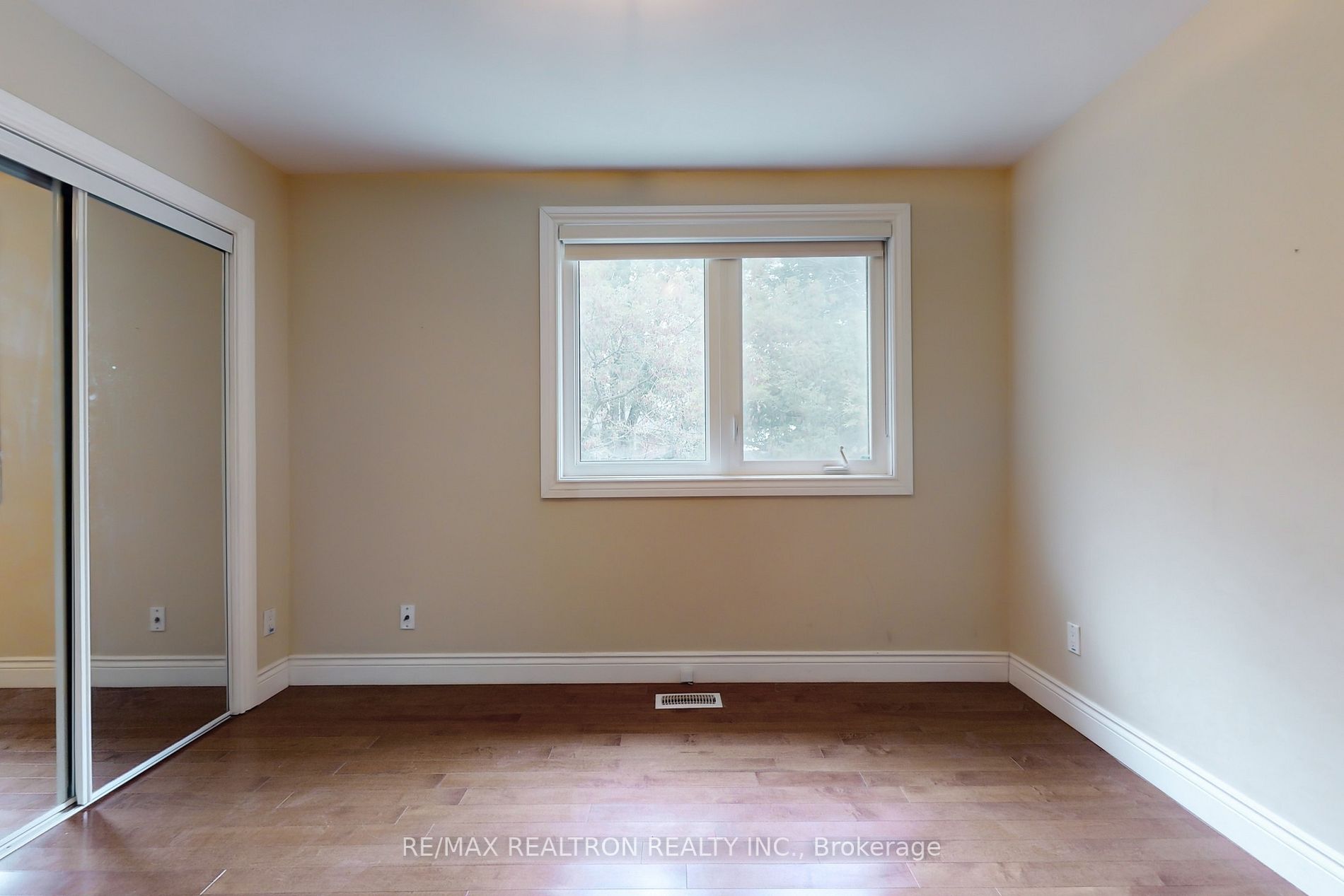 75 Millard Ave, #Main