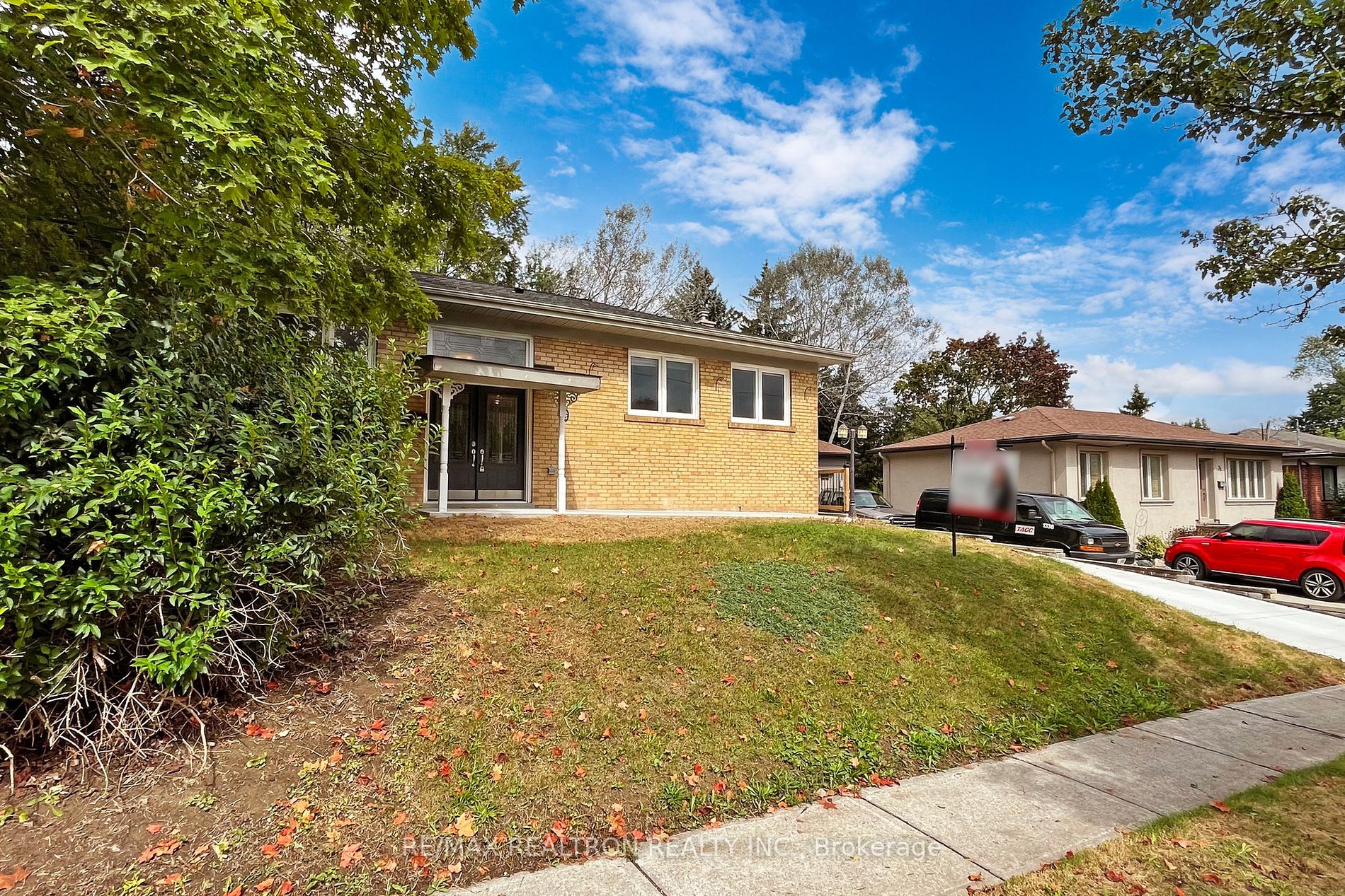 75 Millard Ave, #Main