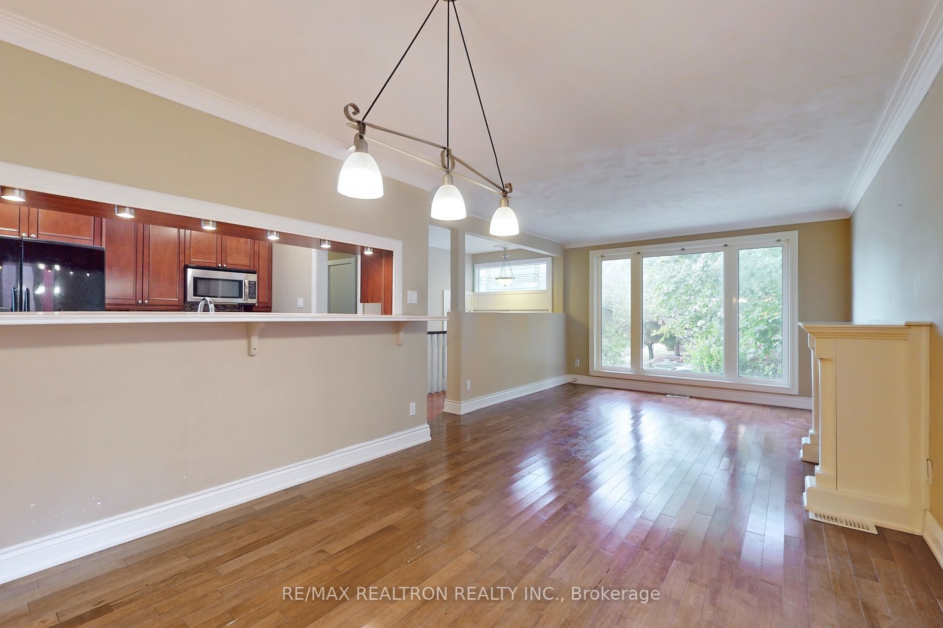 75 Millard Ave, #Main