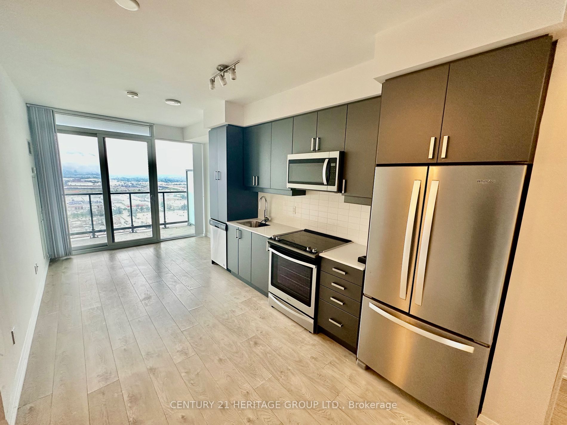 7895 Jane Street, #2901