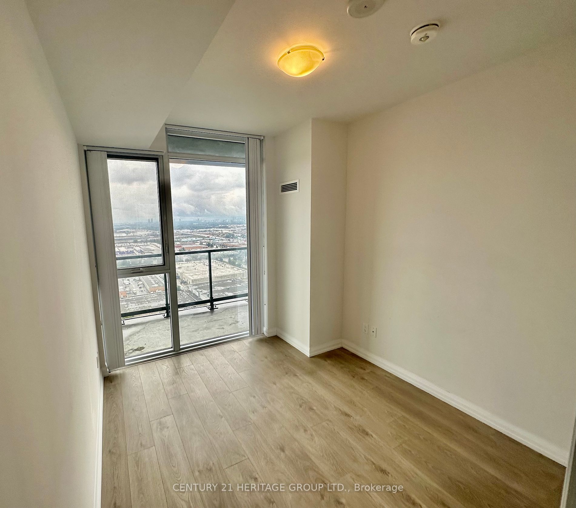 7895 Jane Street, #2901