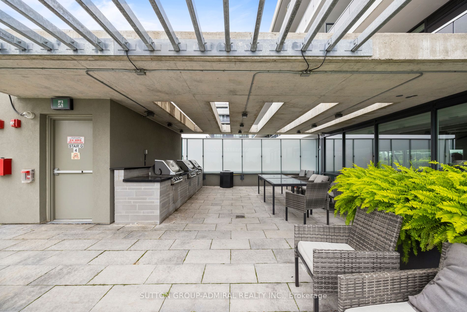4800 Highway 7, #240