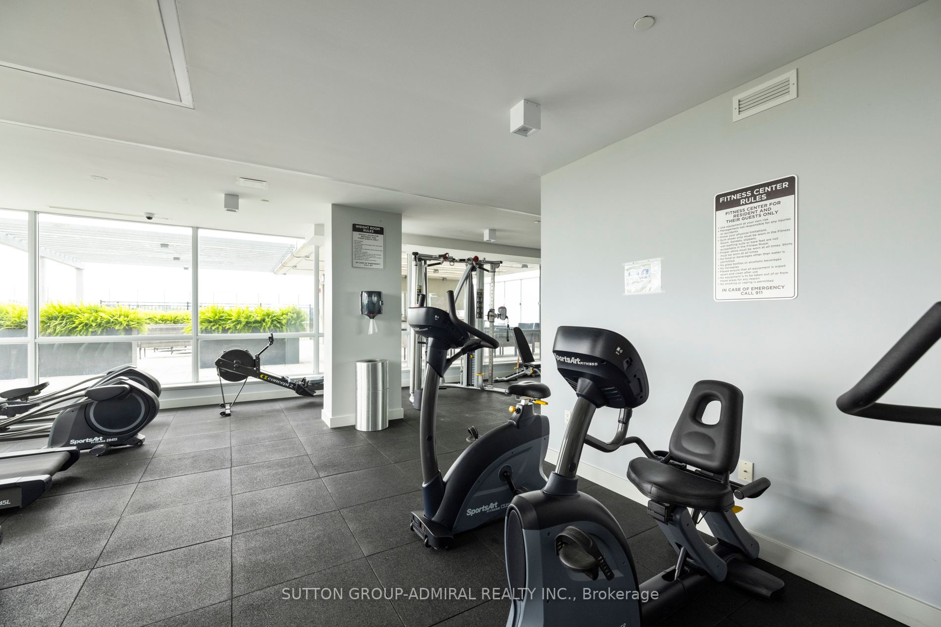4800 Highway 7, #240