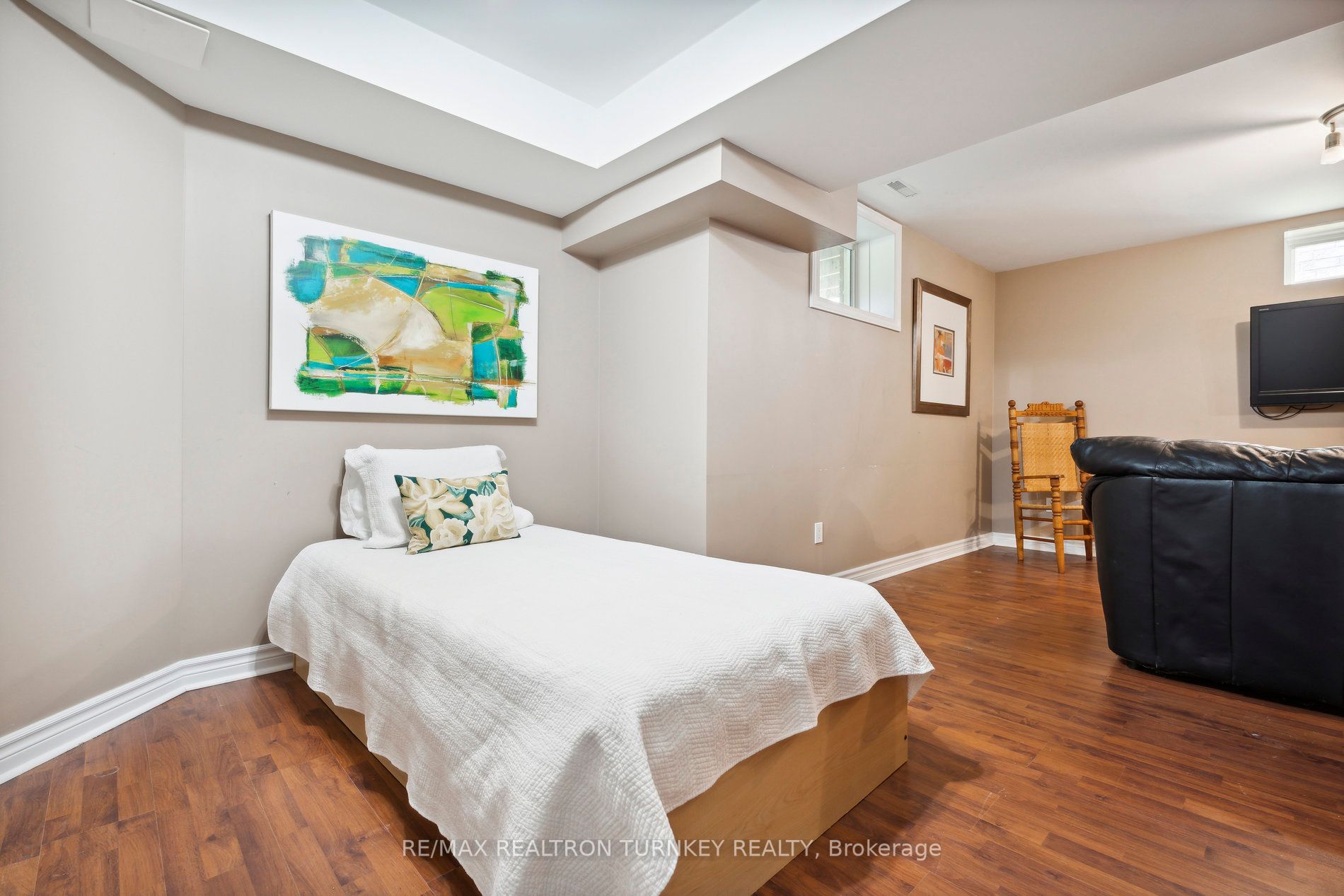 179 Surgeoner Crescent