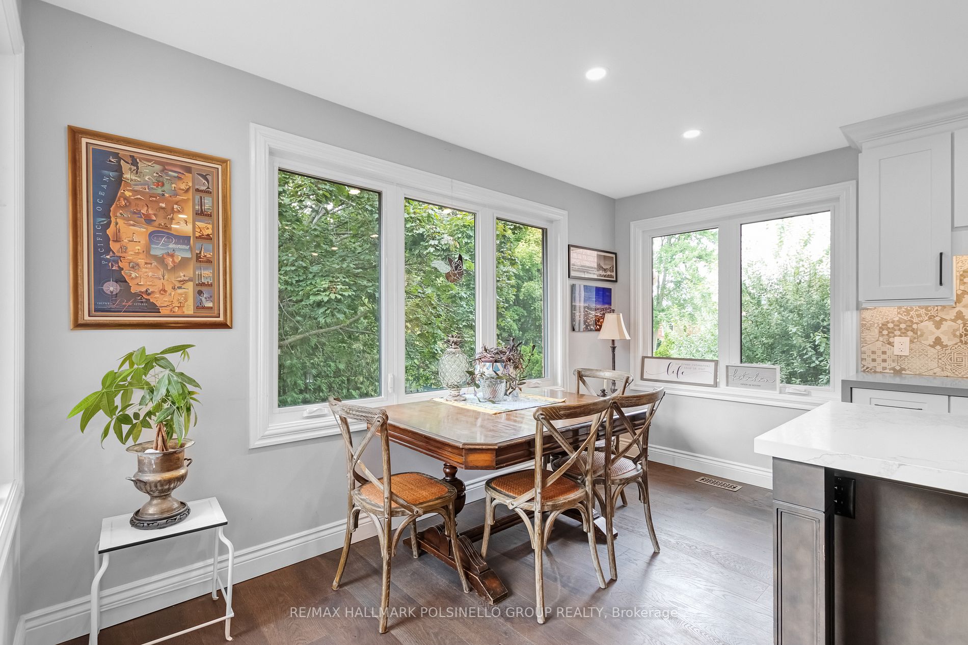 64 Aspen Cres