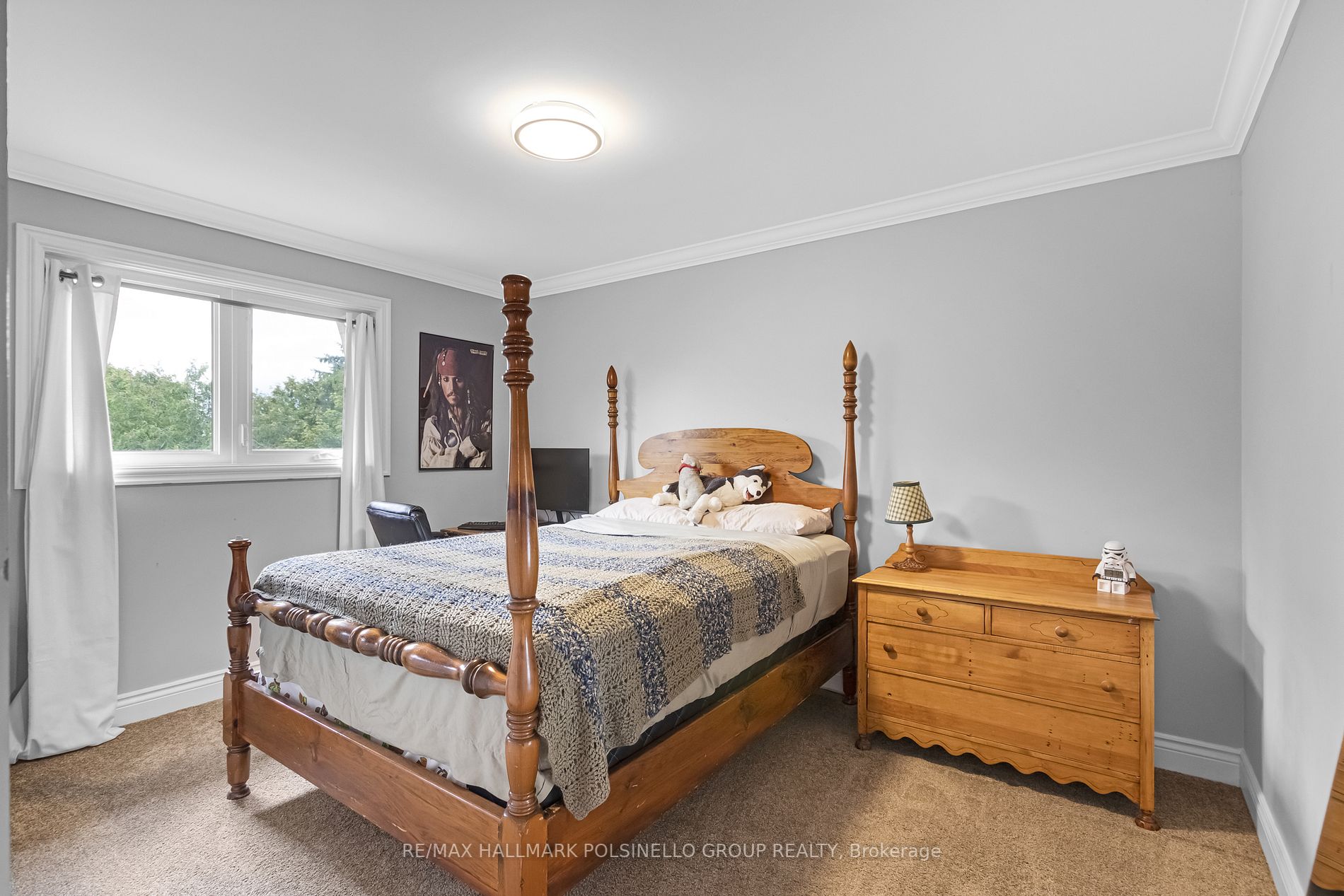 64 Aspen Cres