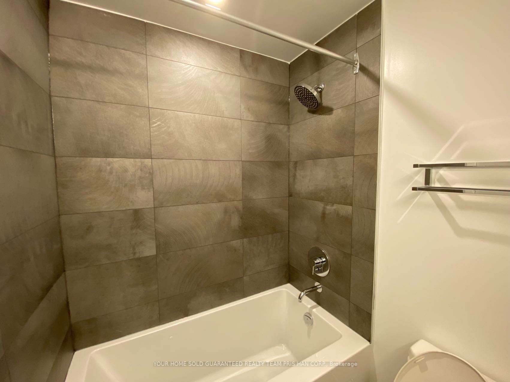 7890 Jane St, #4703