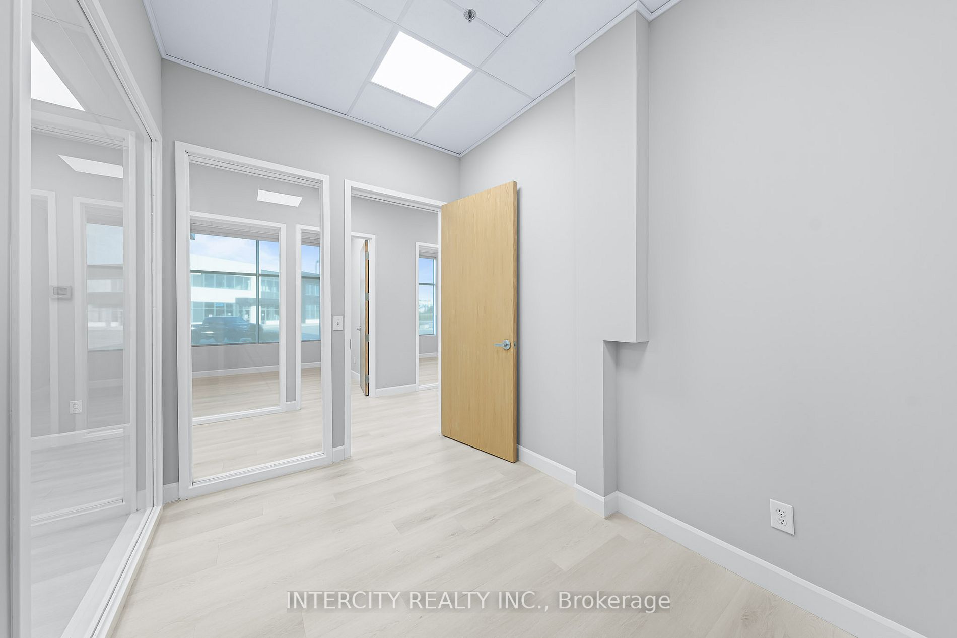20 Great Gulf Dr, #09