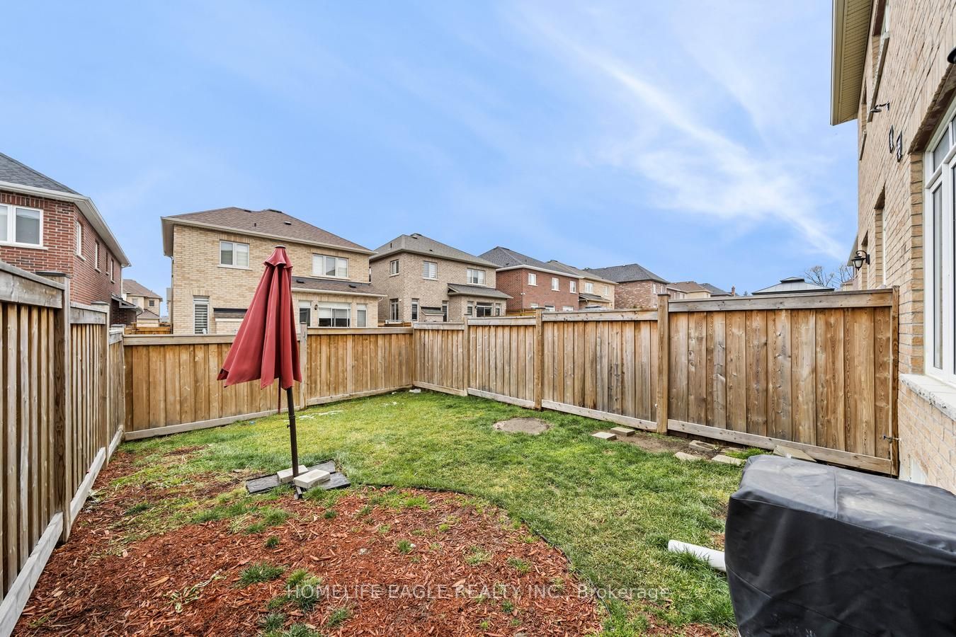 75 Algeo Way