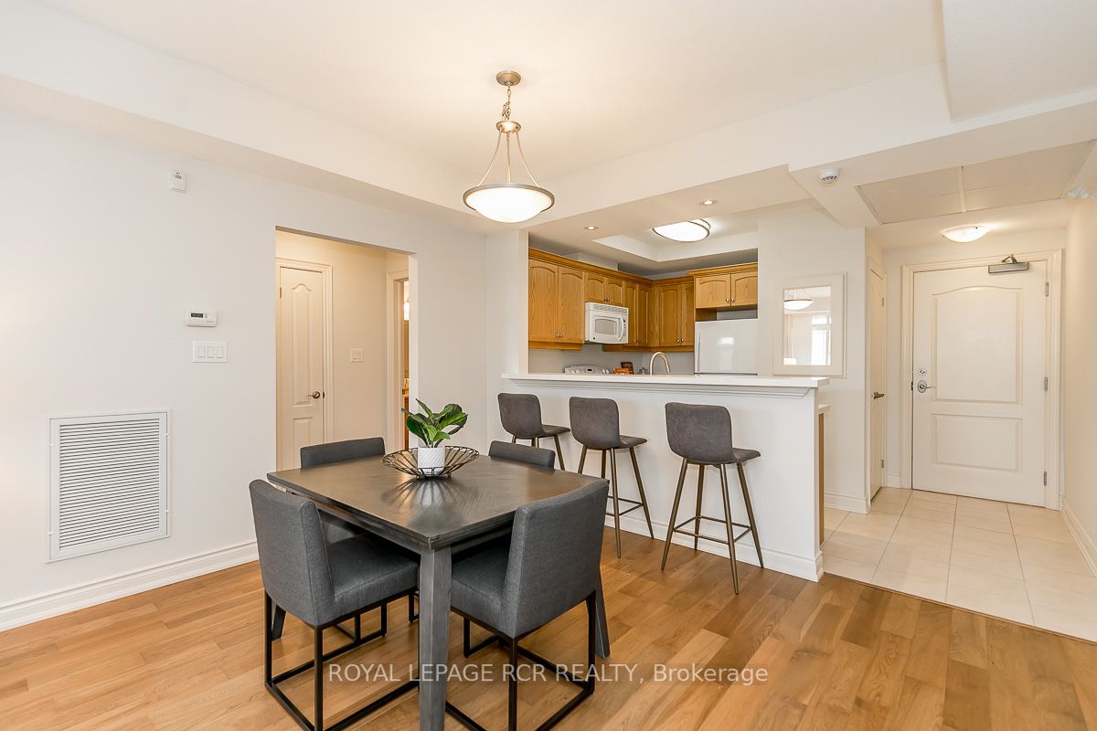 2 Briar Hill Hts, #205