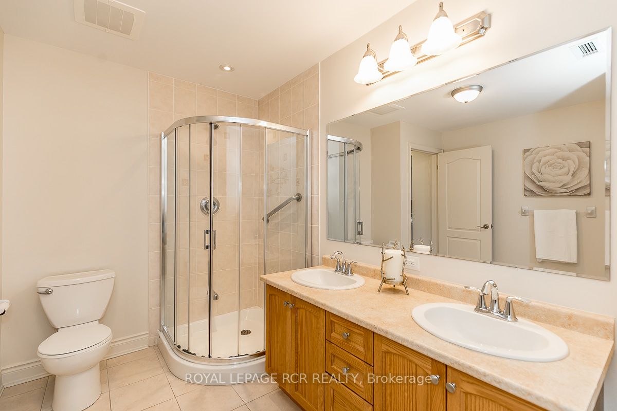2 Briar Hill Hts, #205