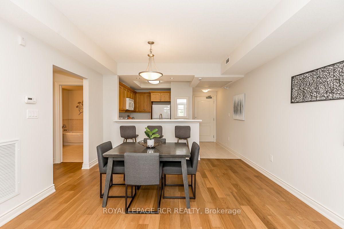 2 Briar Hill Hts, #205