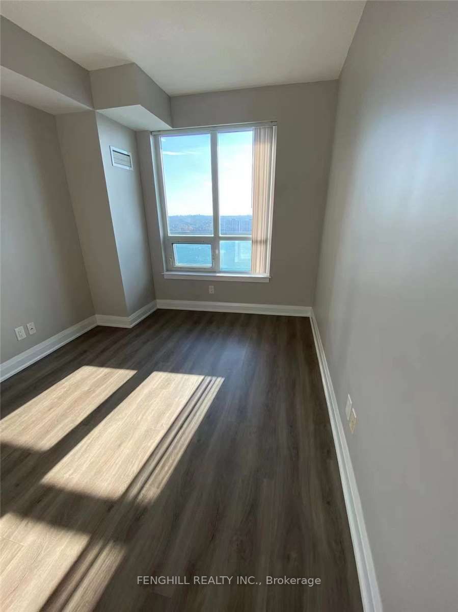7171 Yonge St, #2211