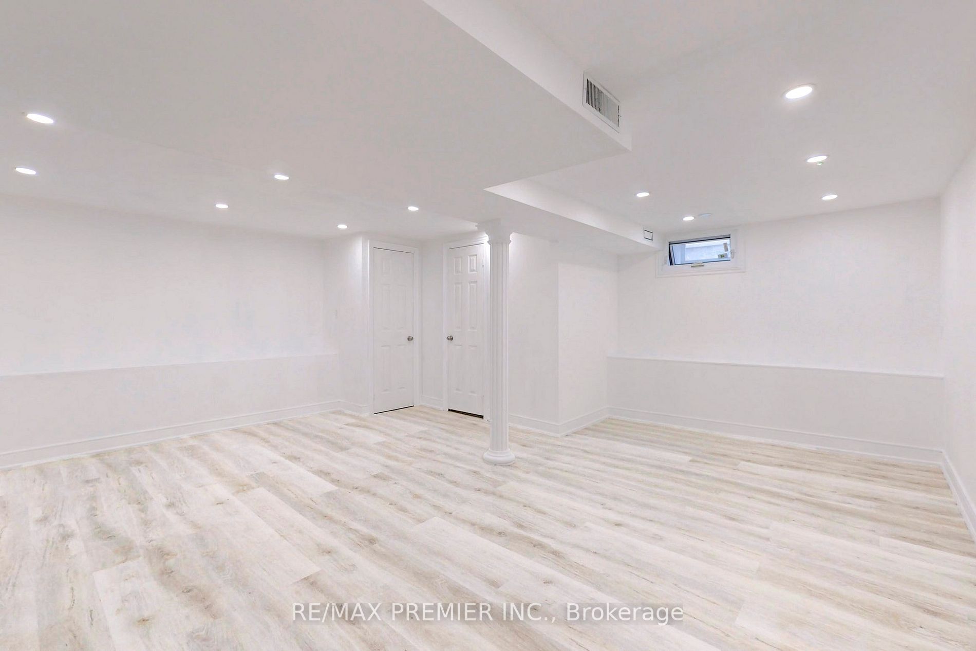 254 Andrew St
