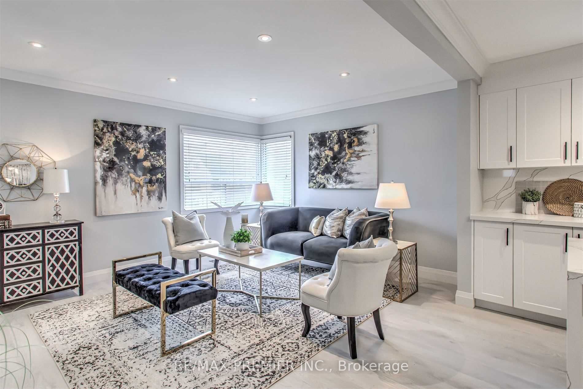 254 Andrew St