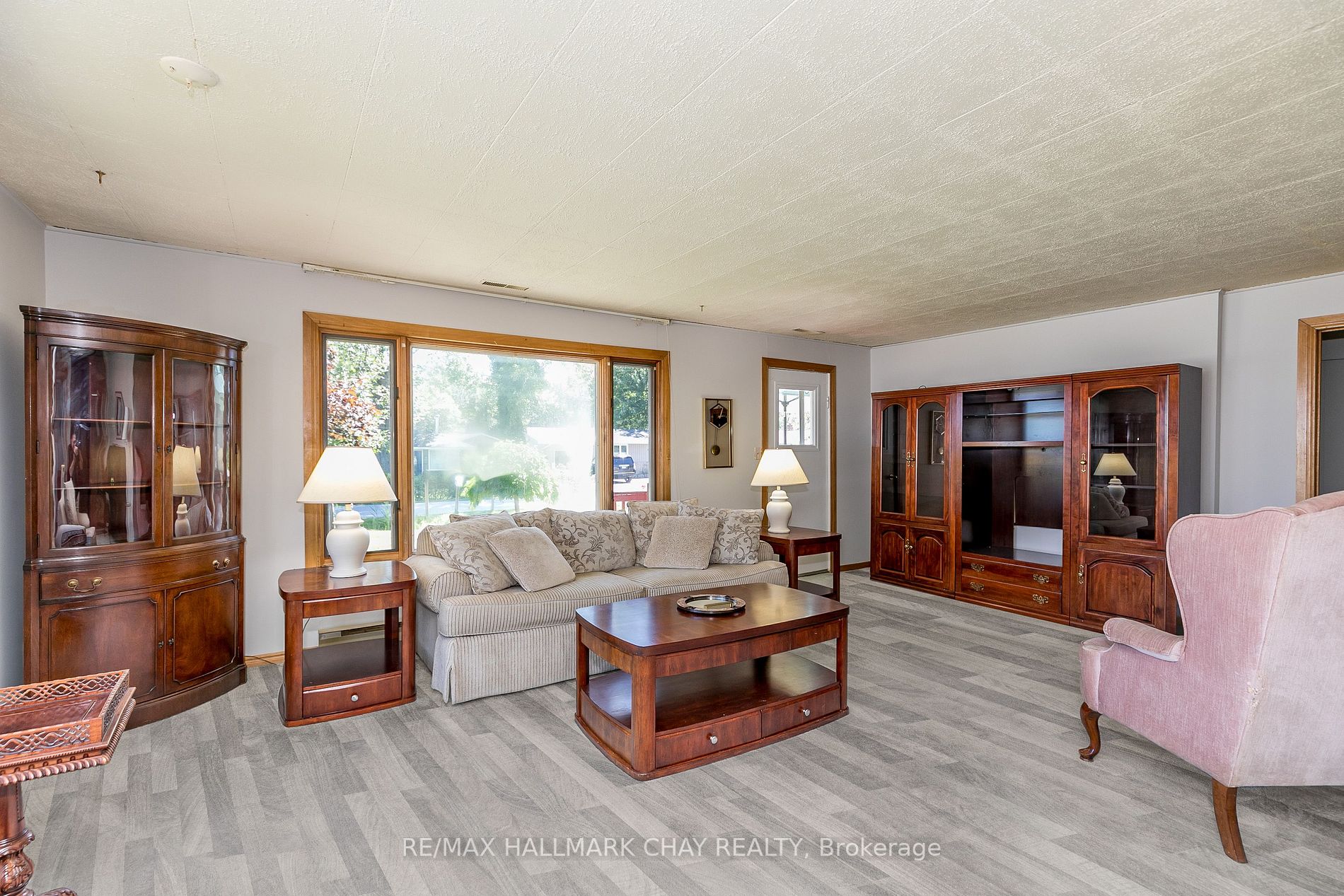 266 Maple Grove Dr