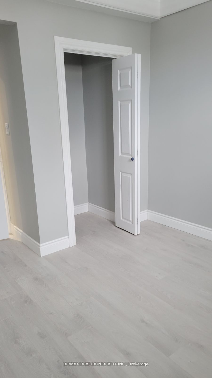 48 Imperial Cres