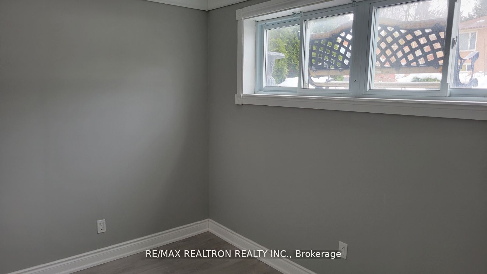 48 Imperial Cres