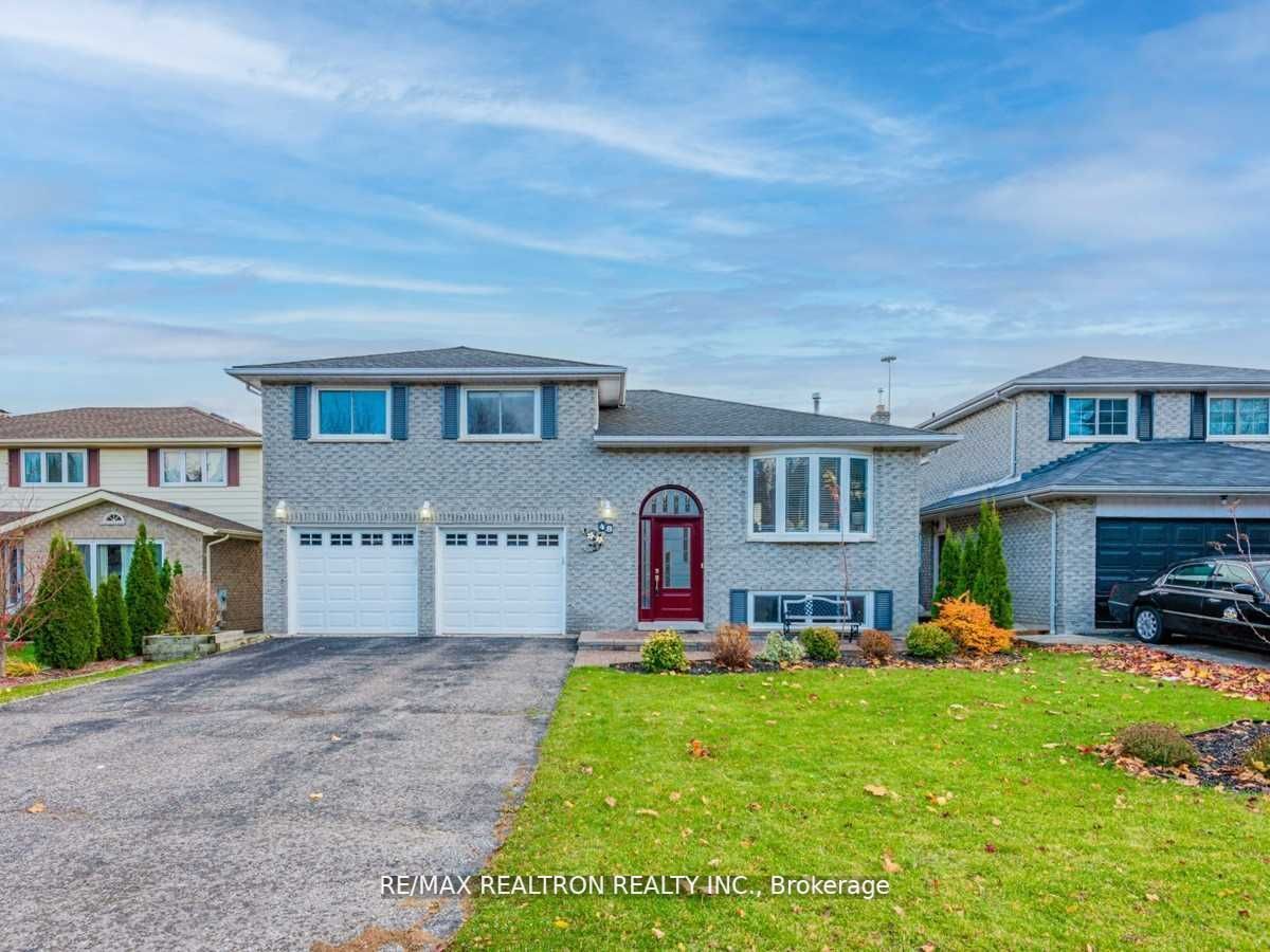 48 Imperial Cres