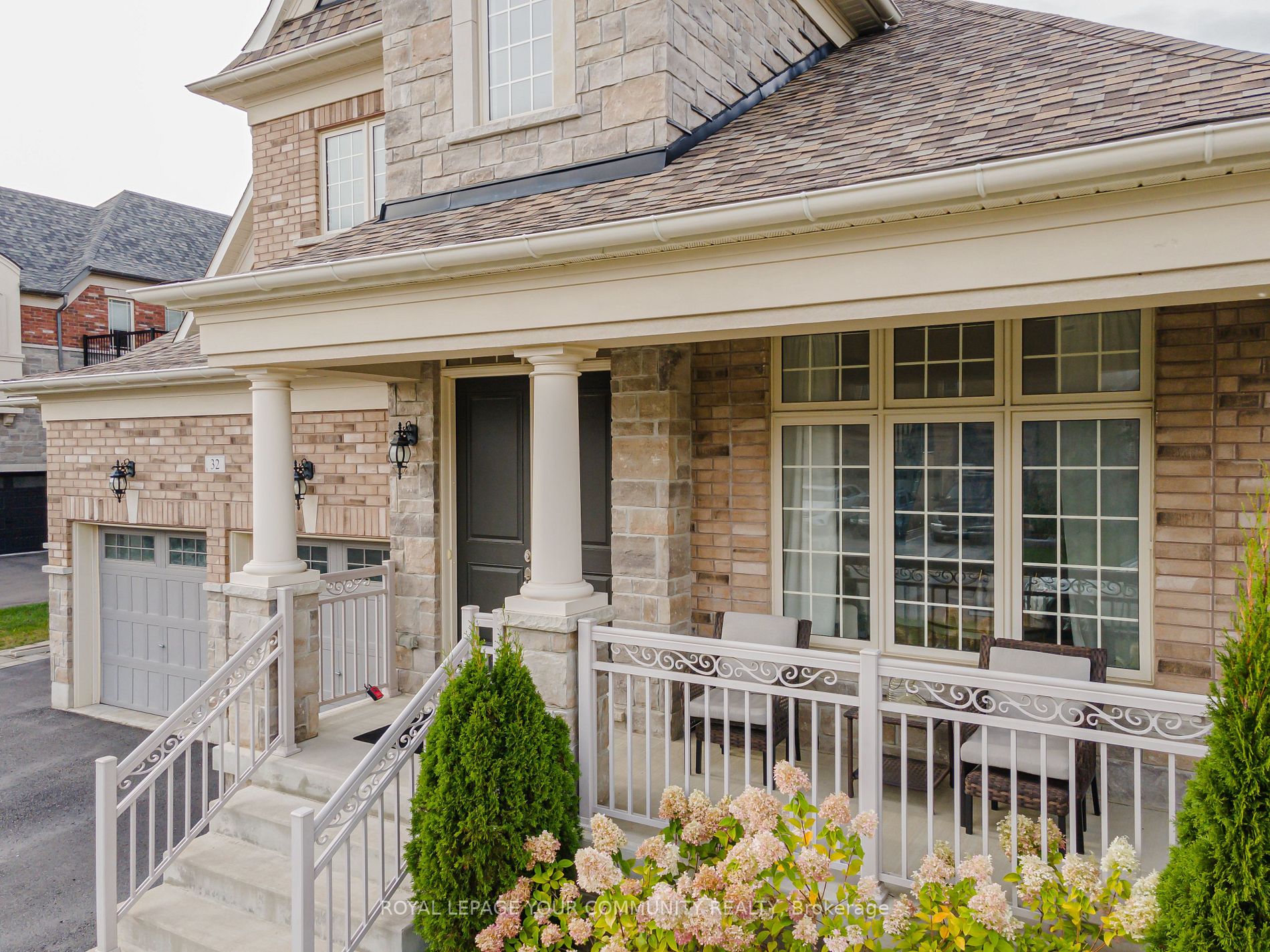 32 Coppermine Crt