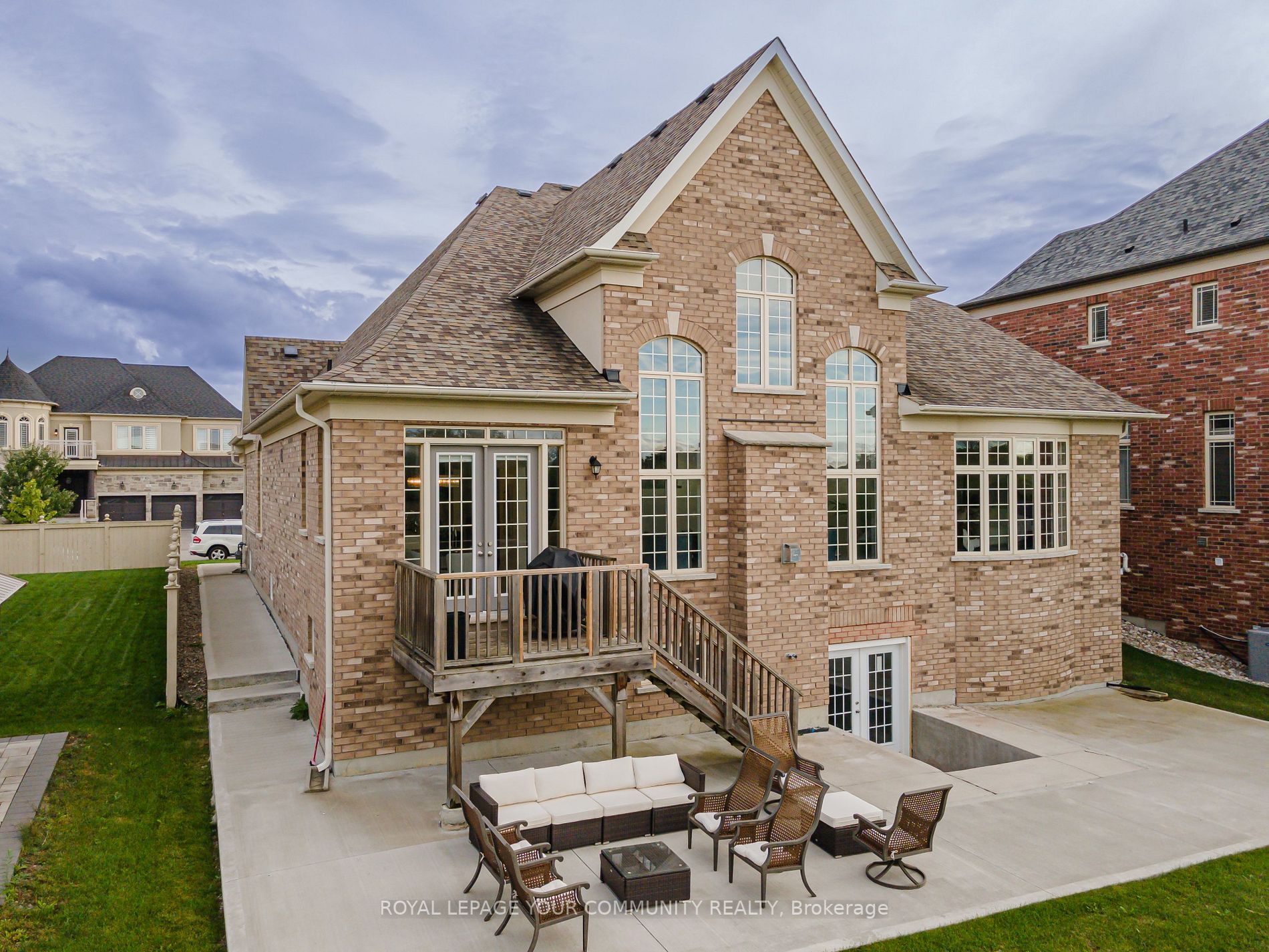 32 Coppermine Crt
