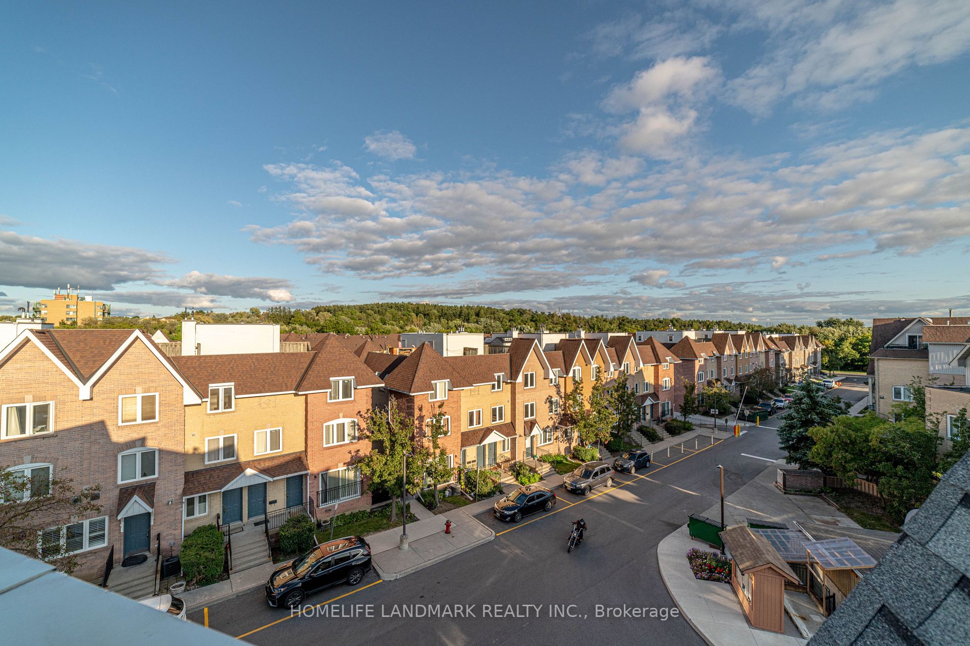 75 Weldrick Road E, #1025