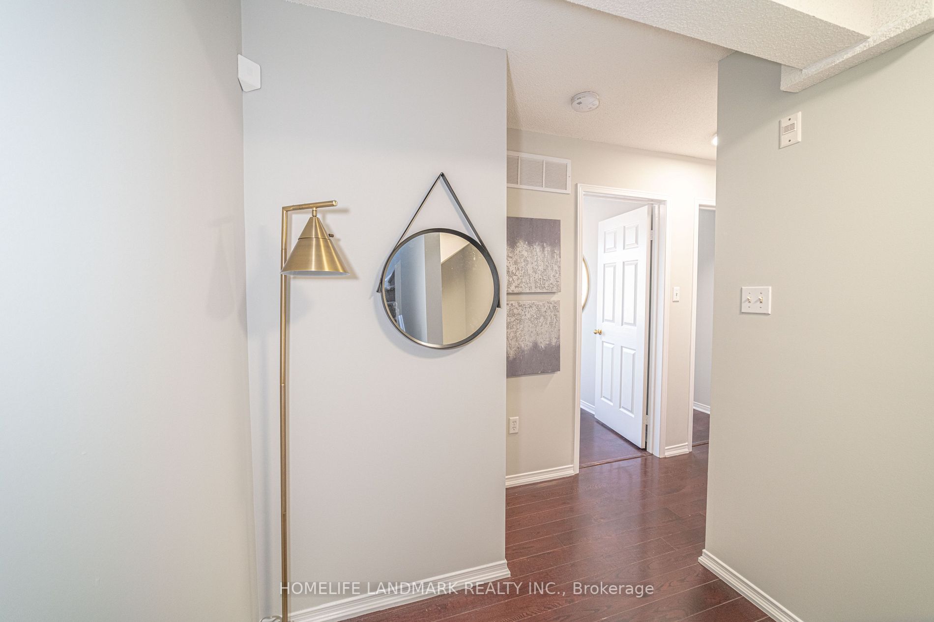 75 Weldrick Road E, #1025