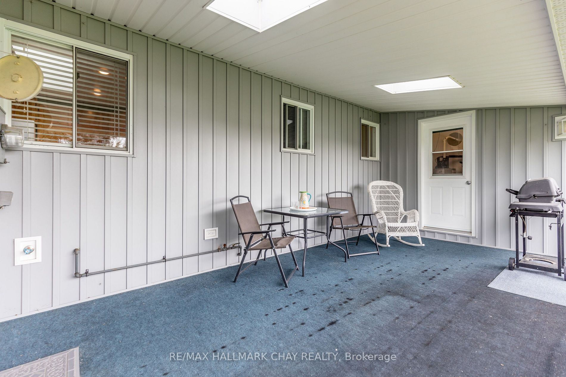 9 Gander Cove Crt