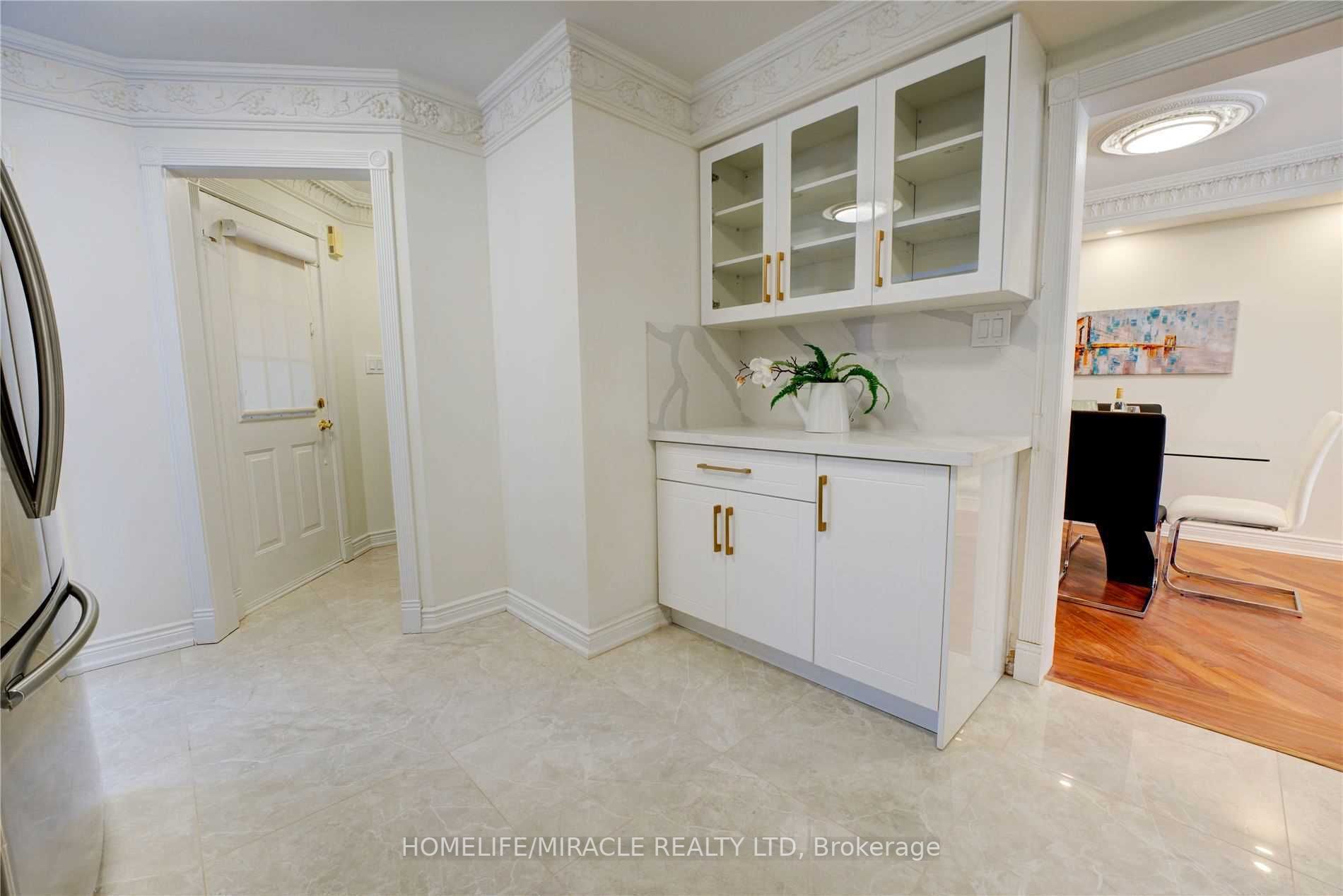 31 Clarion Cres