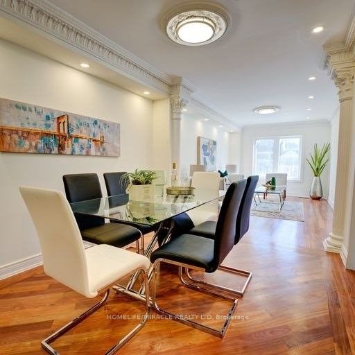 31 Clarion Cres
