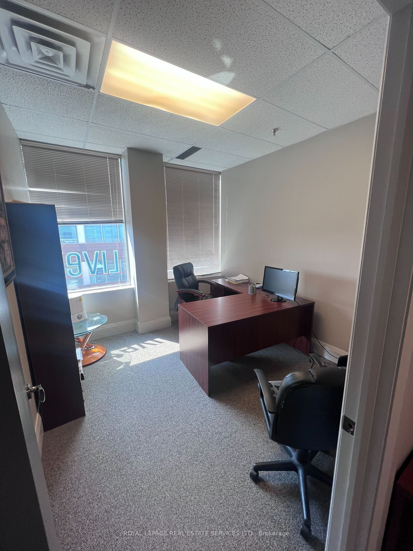 70 East Beaver Creek Rd, #210-Dfg