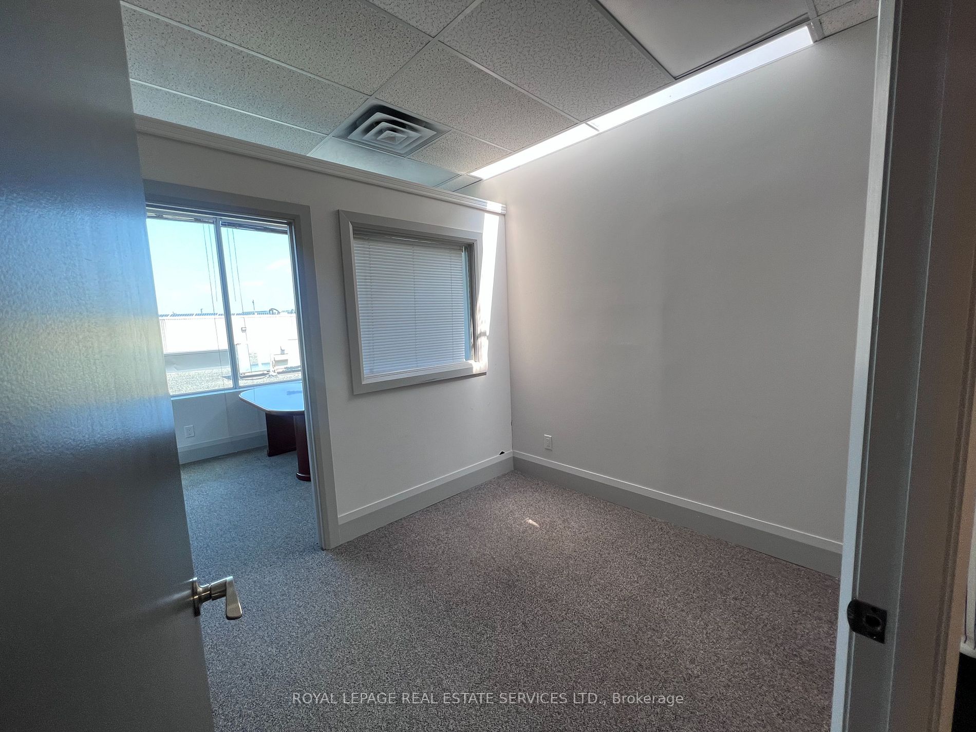 70 East Beaver Creek Rd, #210-Dfg