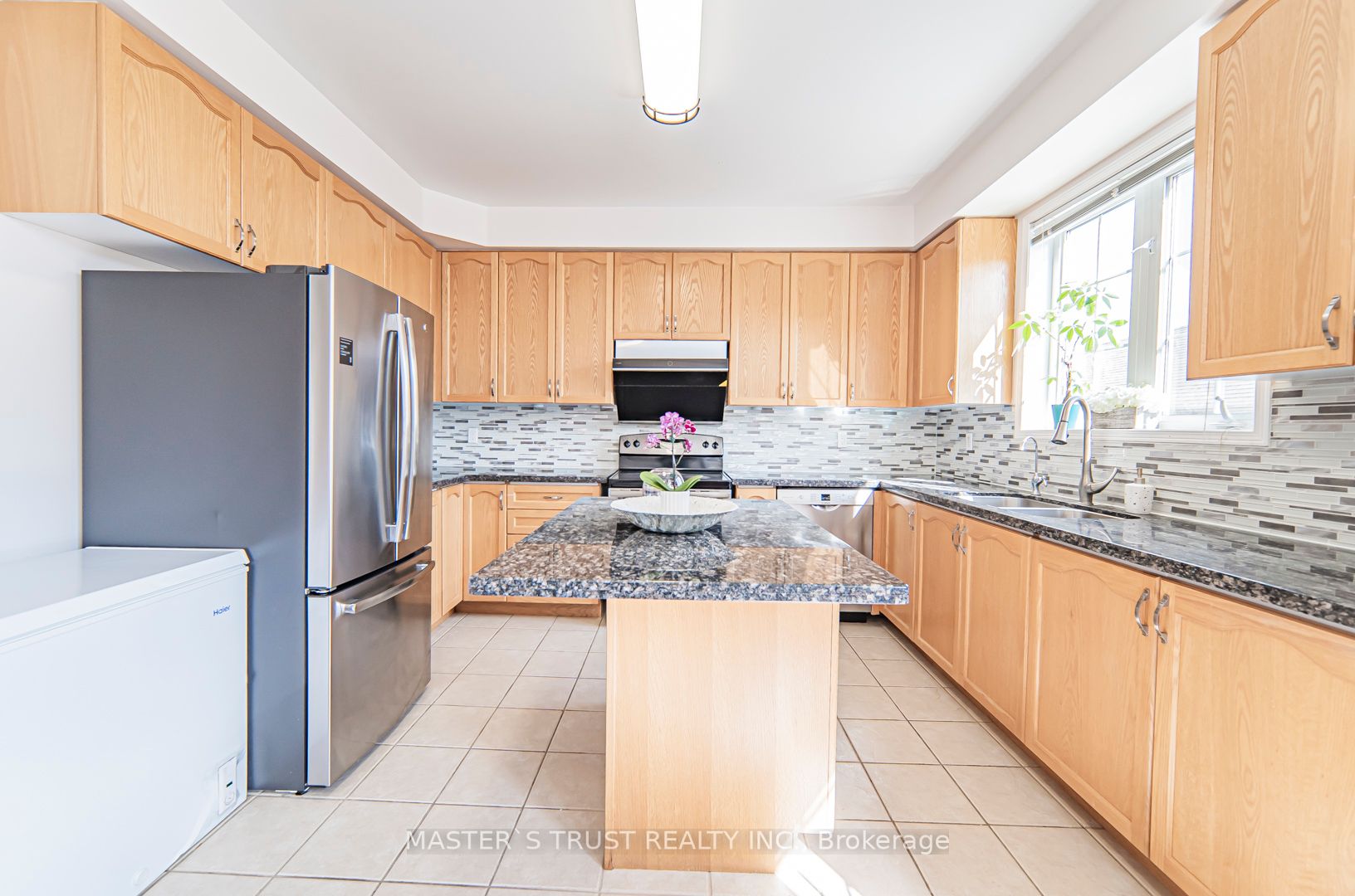 51 Evaridge Dr