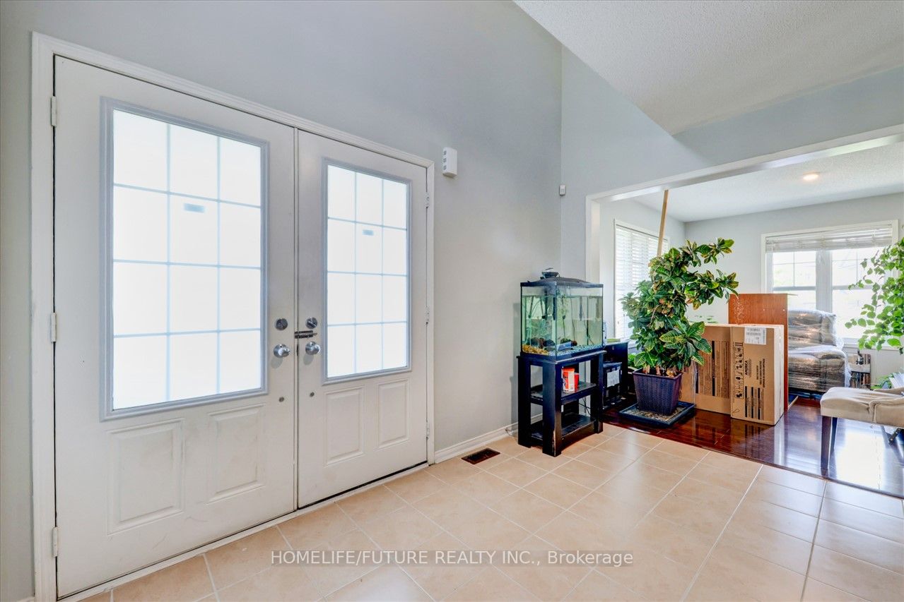 939 Miller Park Avenue, #Upper