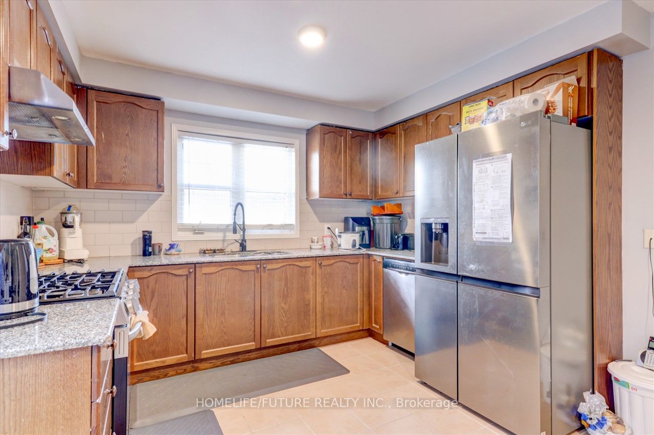 939 Miller Park Avenue, #Upper