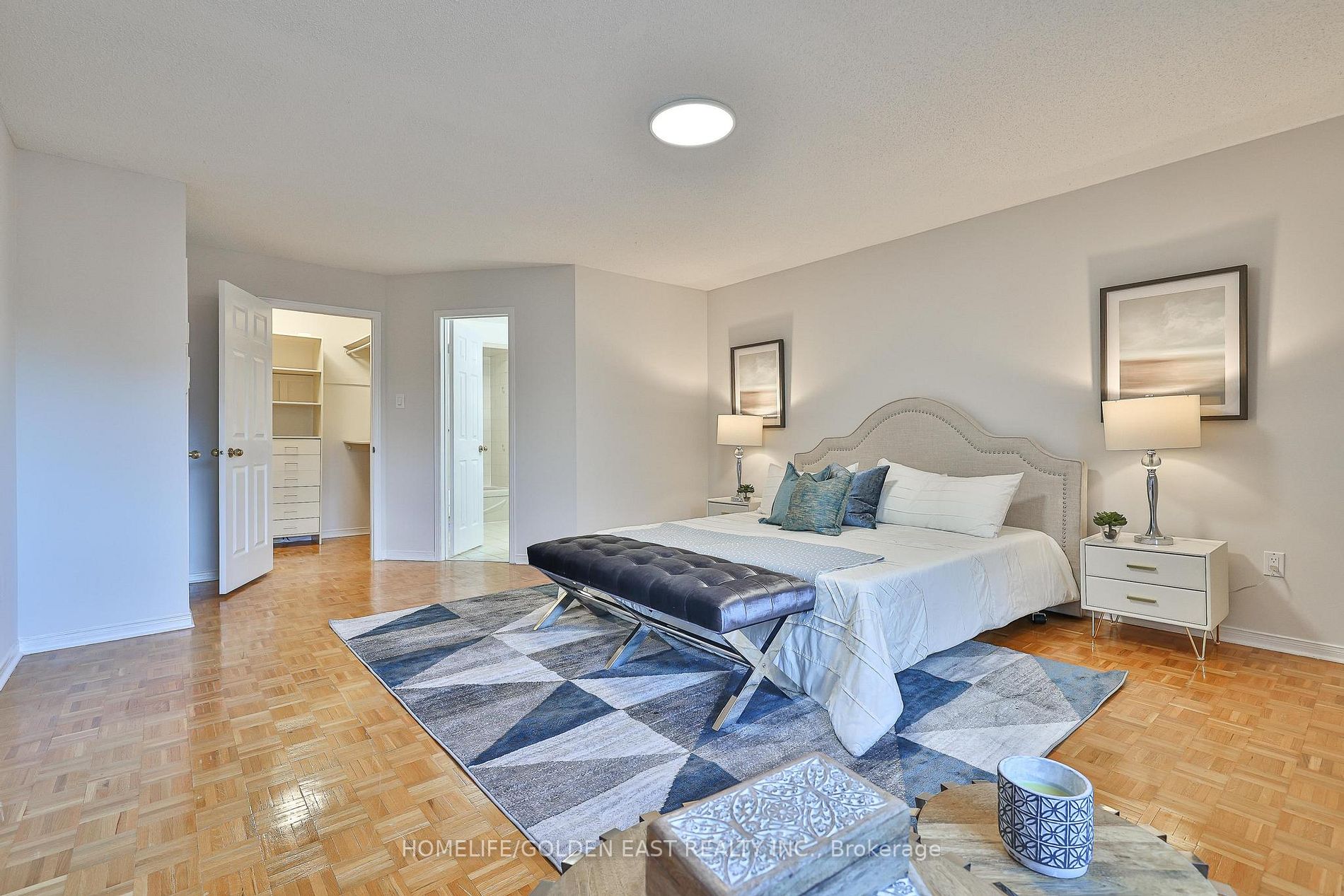563 Conley Street