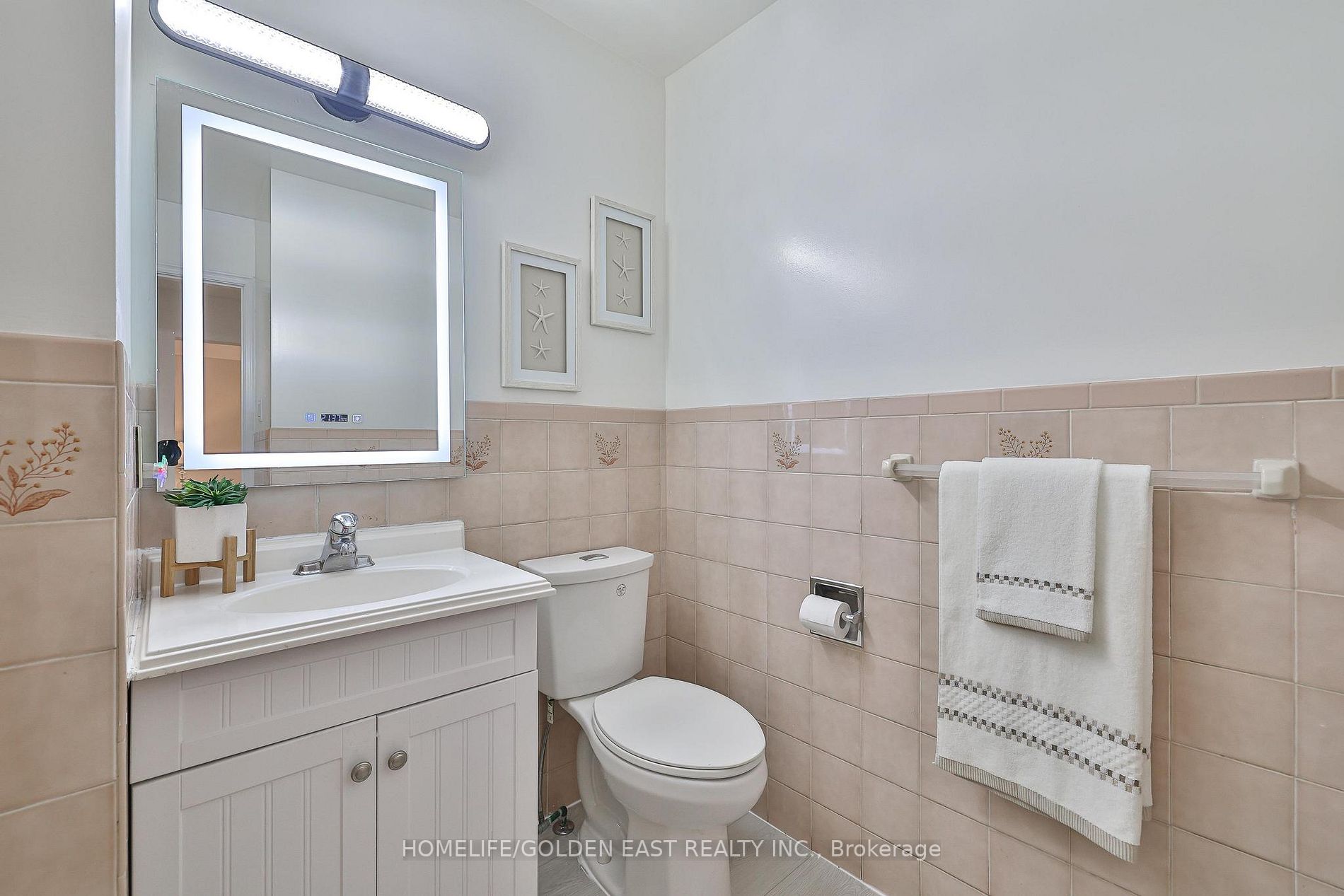 563 Conley Street