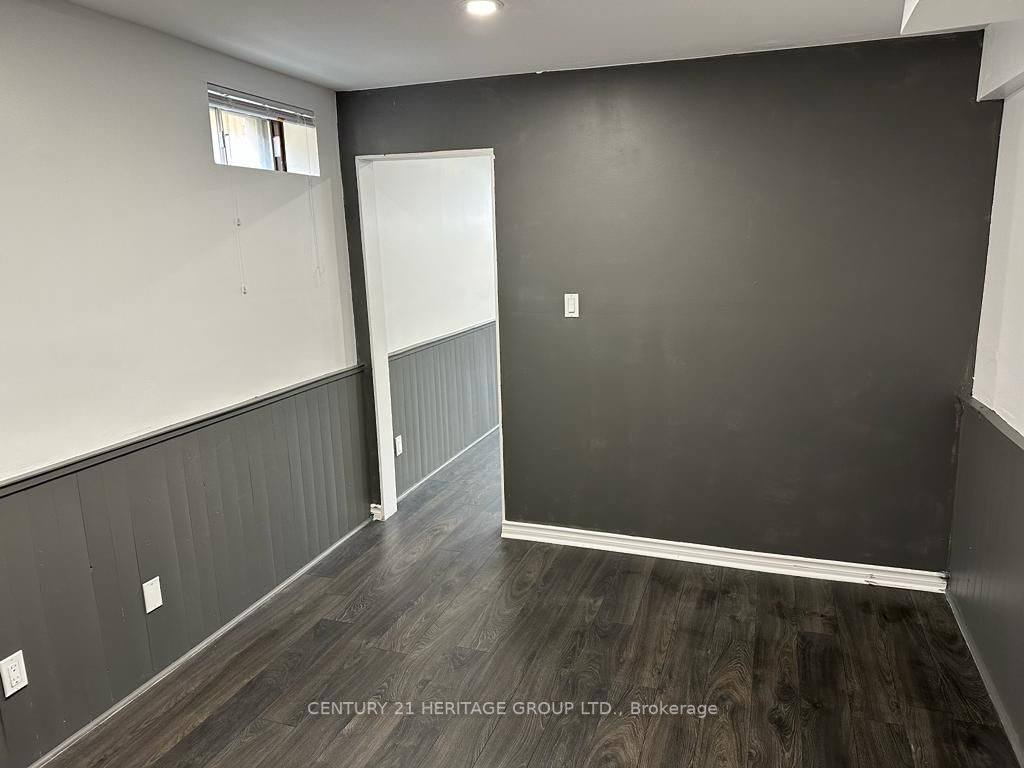 9 Depeuter Crescent W, #Bsmt