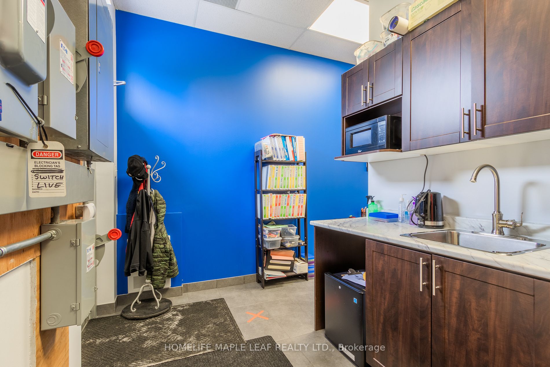 1530 Major Mackenzie Dr, #7