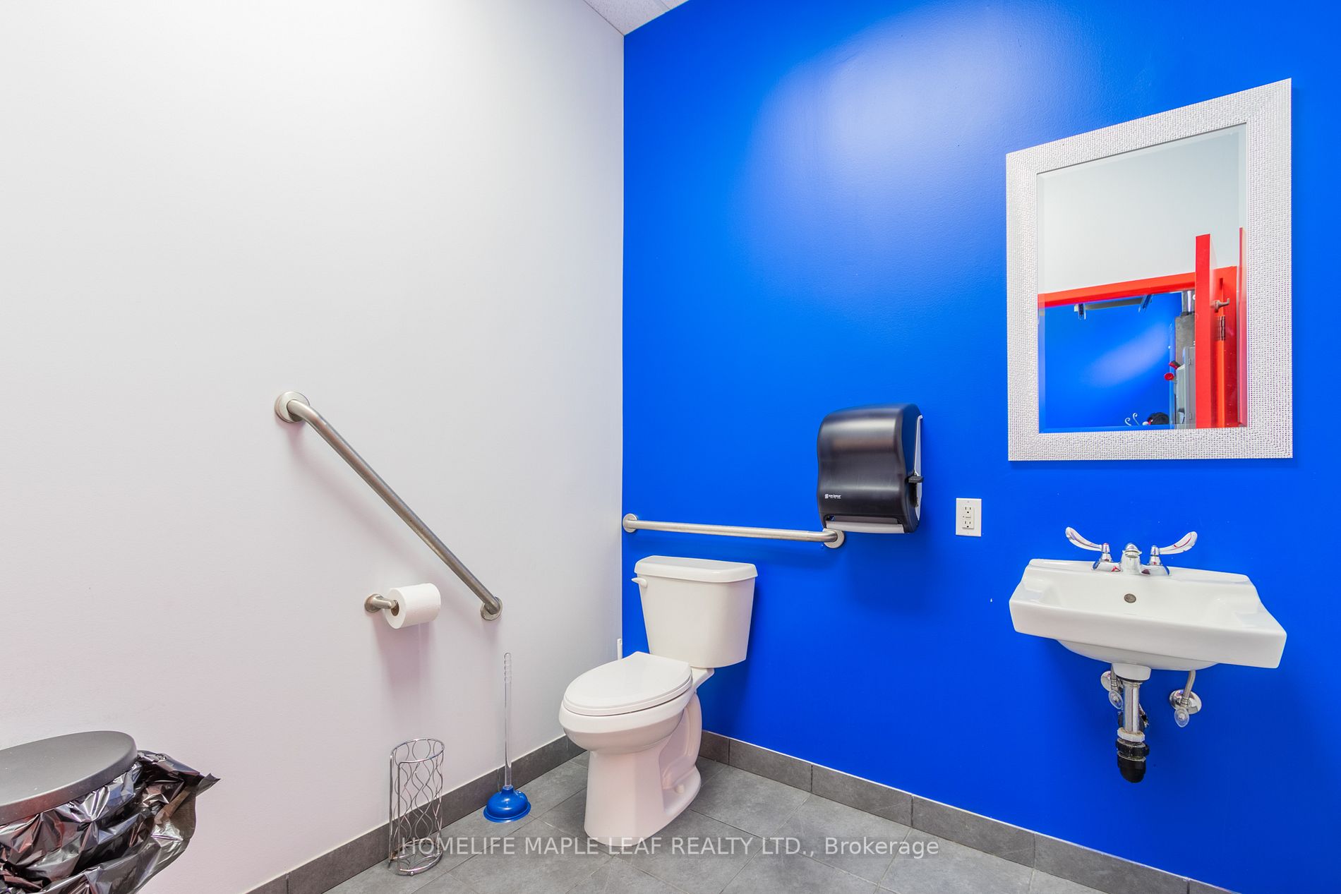 1530 Major Mackenzie Dr, #7