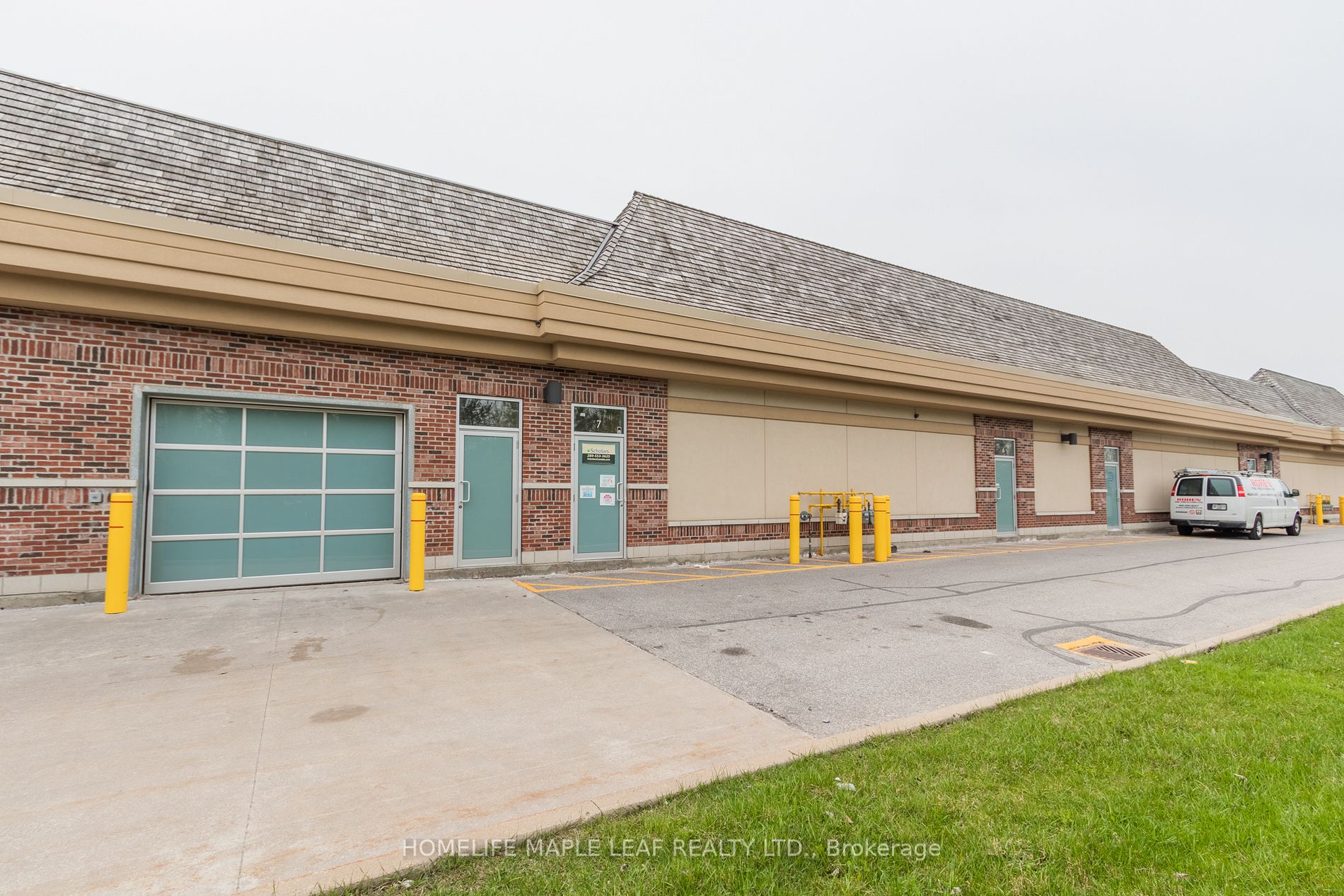 1530 Major Mackenzie Dr, #7